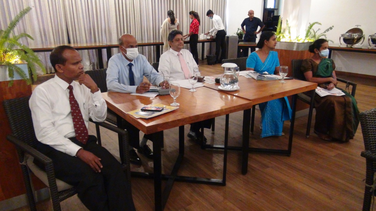 පළාතේ විශේෂ අවශ්‍යතා සහිත ළමුන් සම්බන්ධයෙන් වන අවශ්‍යතා සහ ප්‍රමුඛතා විනිශ්චය කර ගැනීමට හා අන්තර්කරණ අධ්‍යාපනයට සහාය වීම ඉලක්කව මධ්‍යම පළාත් සභාව මගින් ශක්‍යතා හඳුනා ගැනේ.