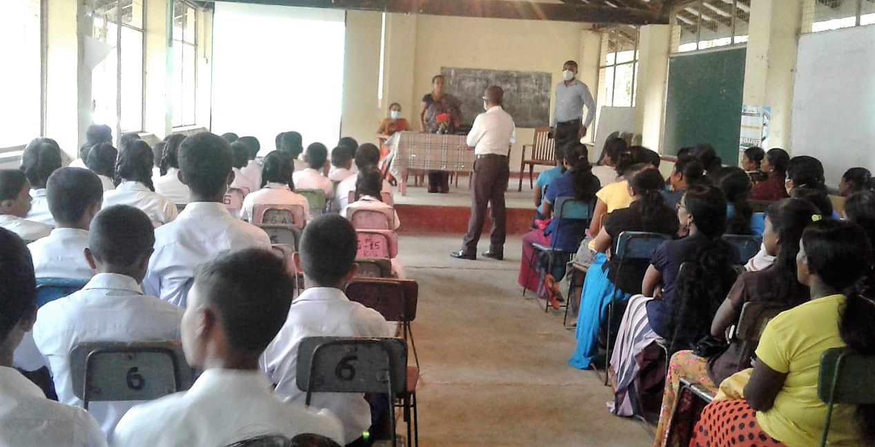 කාලීනව පවතින ආර්ථික හා සමාජ අර්බුදයන් ජයගැනීම සදහා මධ්‍යම පළාත් කලාපිය ආර්ථික සංවර්ධන ආයතනය (REDA) වැඩසටහන් රැසක් ක්‍රියාත්මක කරනු ලබයි. 