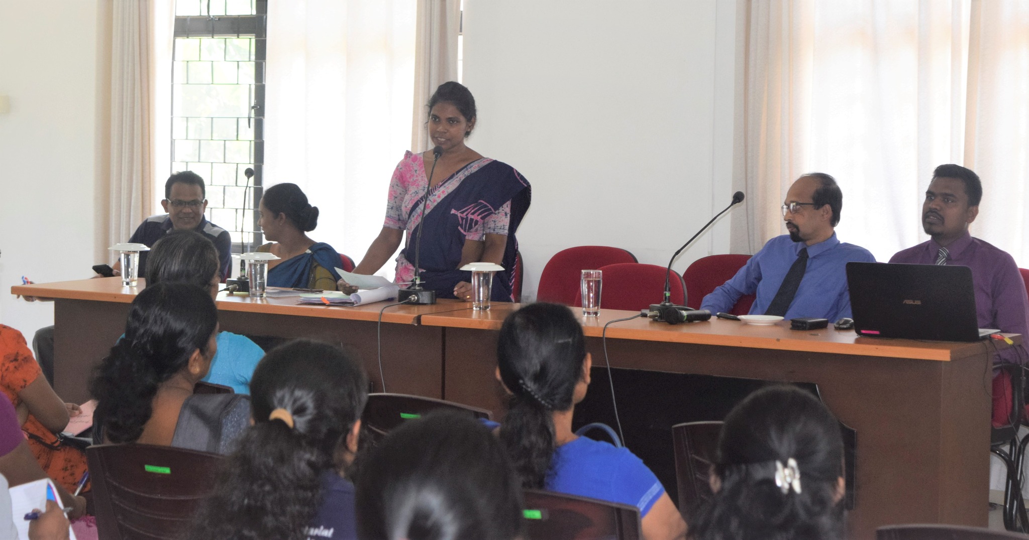 බලශක්ති කාර්යක්ෂමතාව හා විකල්ප බලශක්ති භාවිතය පිළිබඳ පාතහේවාහැට දී රාජ්‍ය නිලධාරීන් දැනුම්වත් කෙරේ