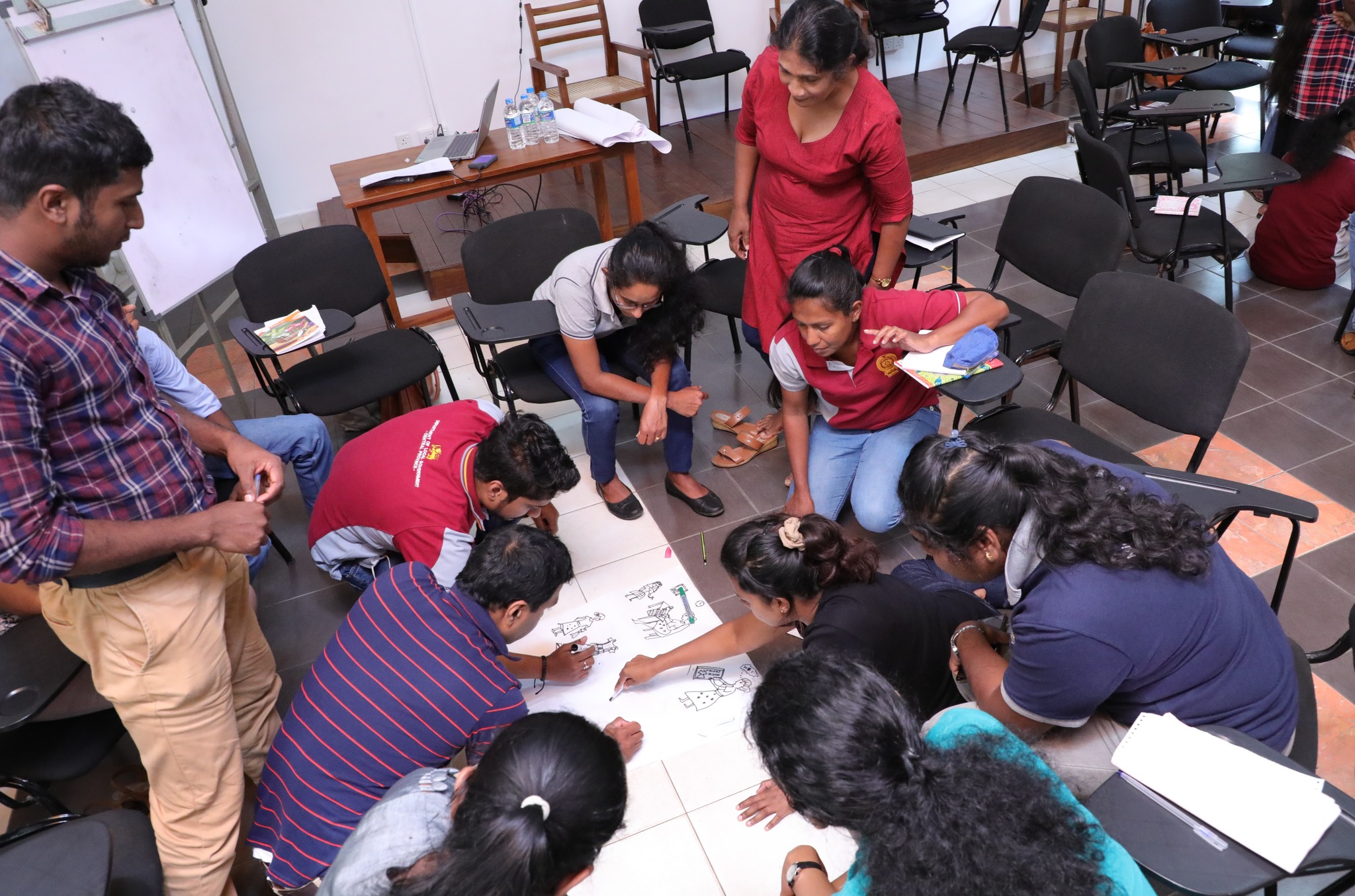 “ඉදිරිපත් කිරීමේ ශිල්ප ක්‍රම ” පිළිබදව වූ පුහුණු වැඩසටහනක්. 