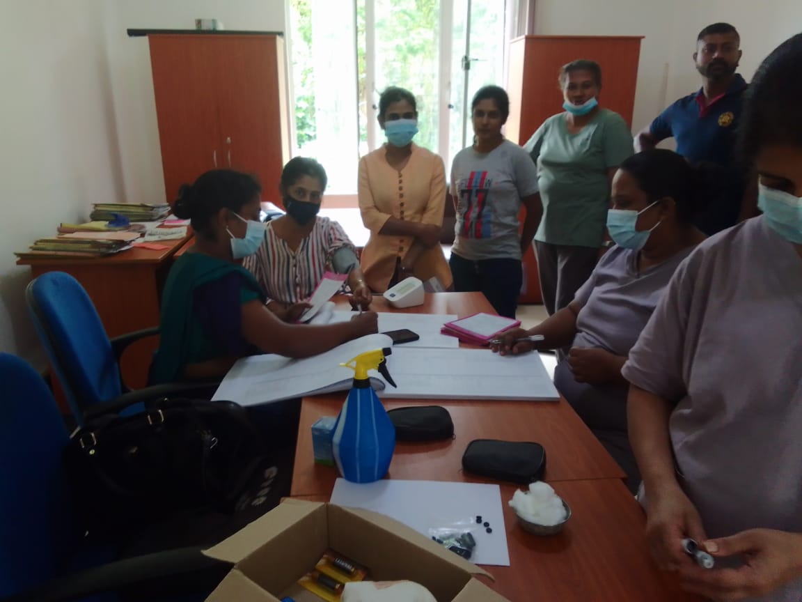 පල්ලෙපොල ප්රාදේශීය සභා කාර්ය මණ්ඩලය සහ මහජන නියෝජිතයින් සදහා සෞඛ්ය සායනයක්.