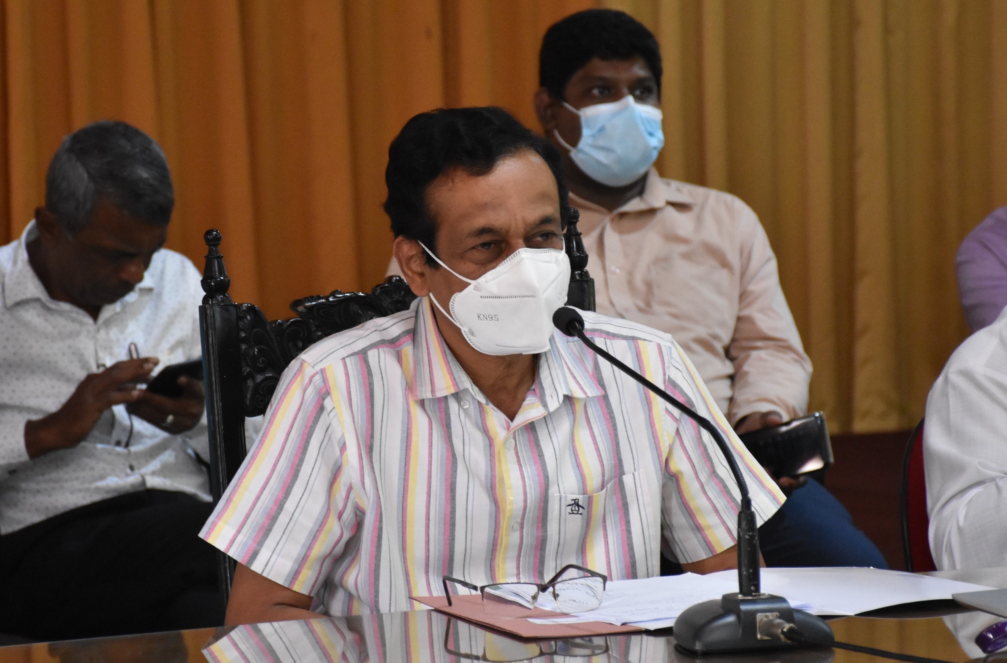කුණ්ඩසාලේ ප්රාදේශීය සභාවේ මන්ත්රීවරියන්ගේ චෝදනා අසත්යයි.- මධ්යම පළාත් ආණ්ඩුකාර නීතීඥ ලලිත් යූ ගමගේ.