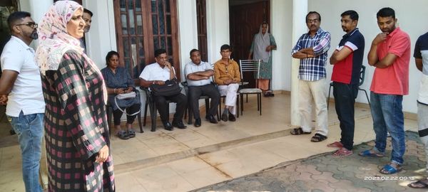 ගඟ ඉහළ කෝරළේ කසල කළමනාකරණය හා ඩෙංගු රෝග පාලනය පිළිබදව ජනතාව දැනුවත් කිරීමේ වැඩසටහනක්.