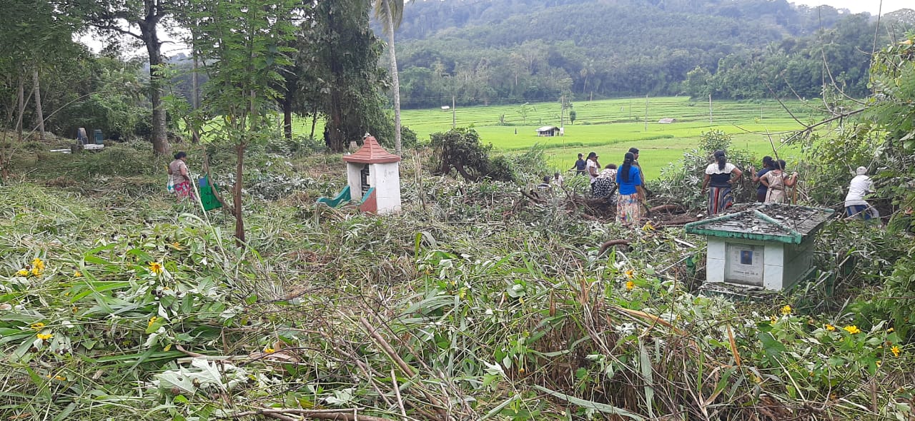අඹන්ගඟ කෝරලේ එකාබද්ධව සිදුකරන ලද පවිත්රතා වැඩසටහනක්.