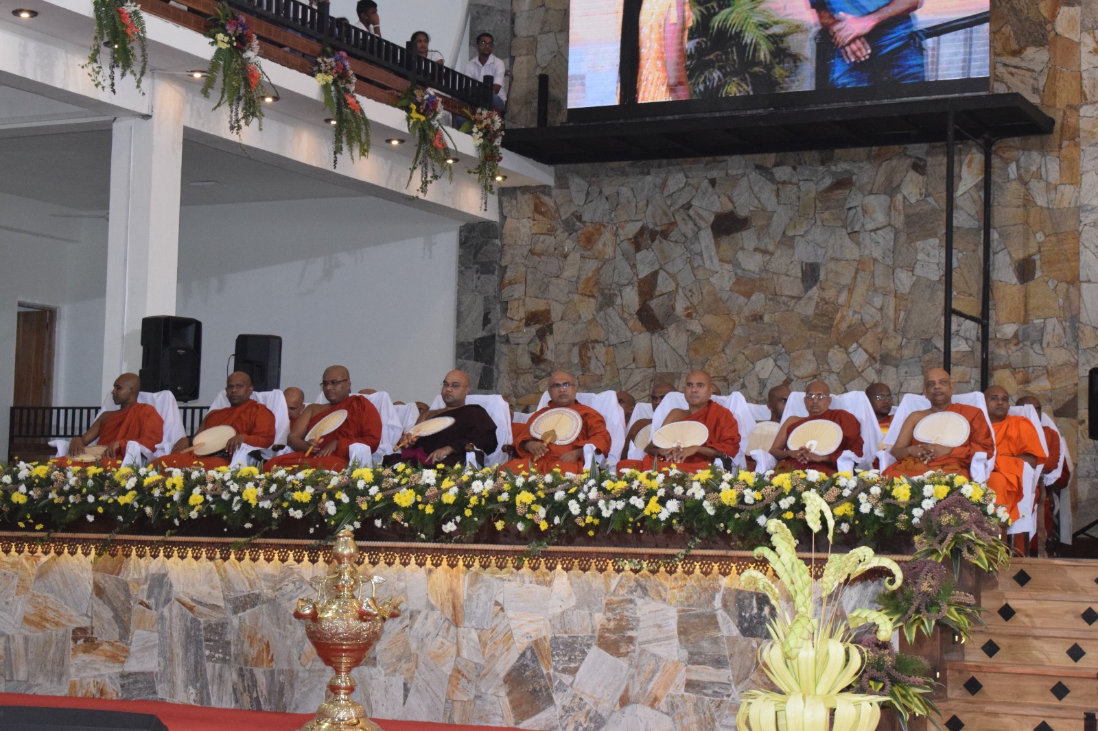 තරුණ තරුණියන් 15 000 ට අධික පිරිසකගේ සහභාගීත්වයෙන් “යොවුන් දහම් සක්මන” පල්ලේකැලේදී.