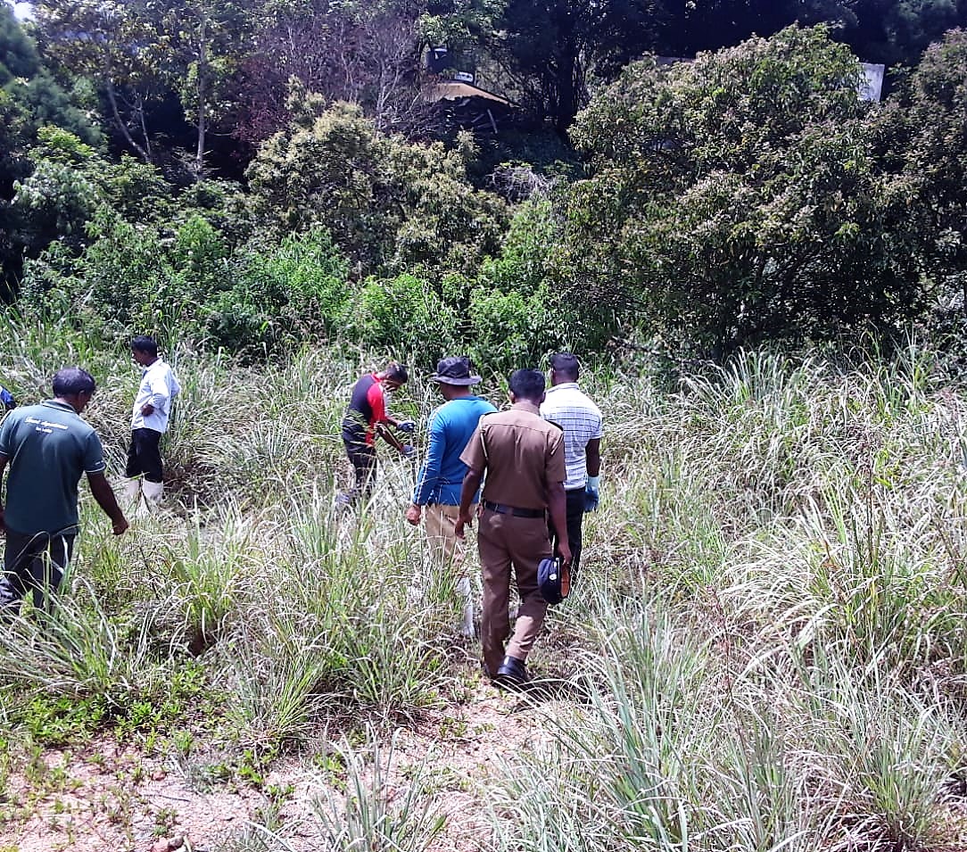 පරිසර සංරක්ෂණය හා පරිසරයට තර්ජනයක් වන ශාඛා ව්යාප්තිය වැලැක්වීමට උඩදුම්බර ප්රාදේශීය සභාවෙන් වැඩසටහනක්.