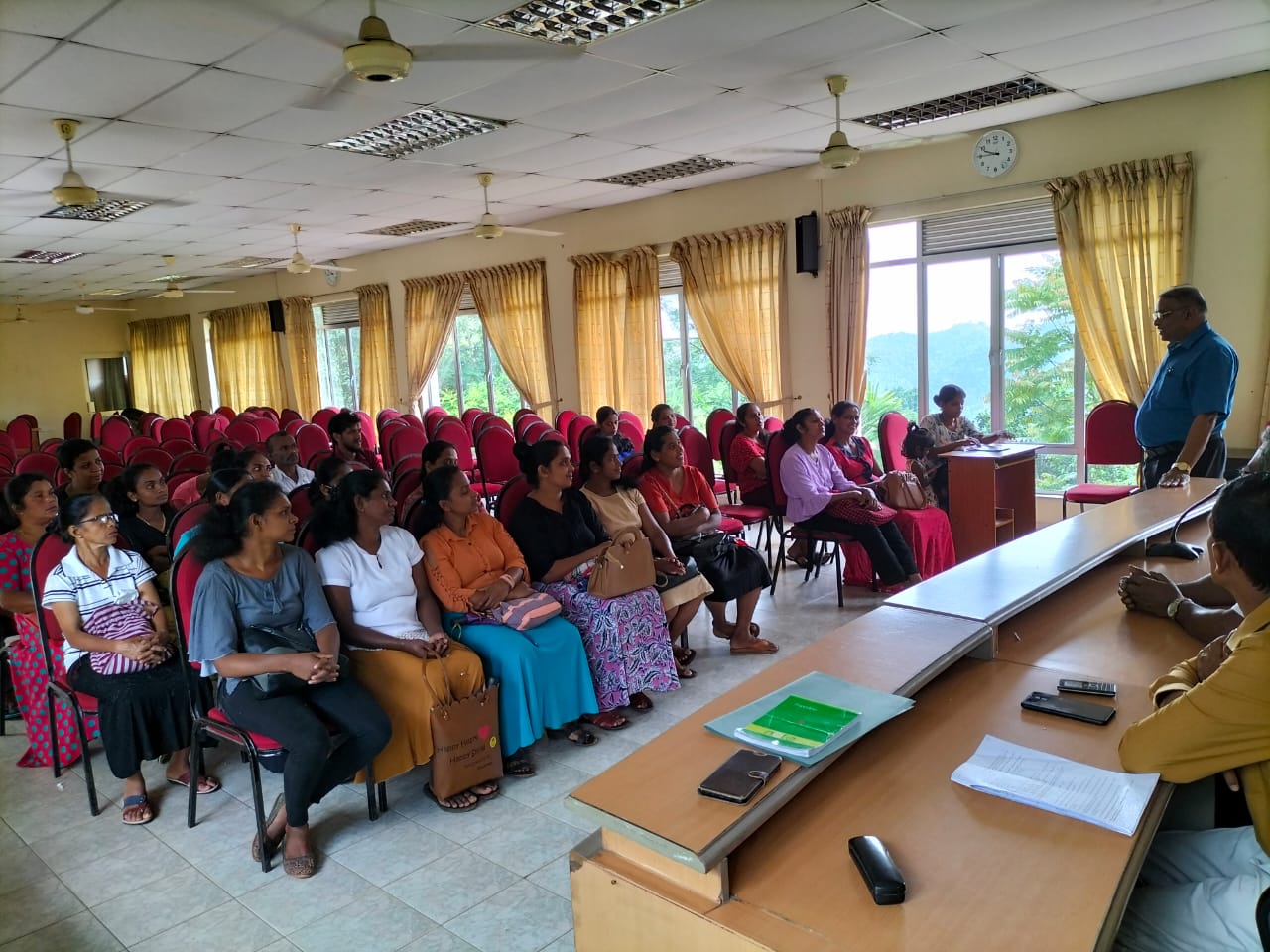 කුඩා ව්යාපාරවලින් පරිසරයට හානි වීම වැළැක්වීම සඳහා කුඩා පරිමාණයේ ව්යවසායකයින් දැනුවත් කිරීමේ වැඩසටහනක්.