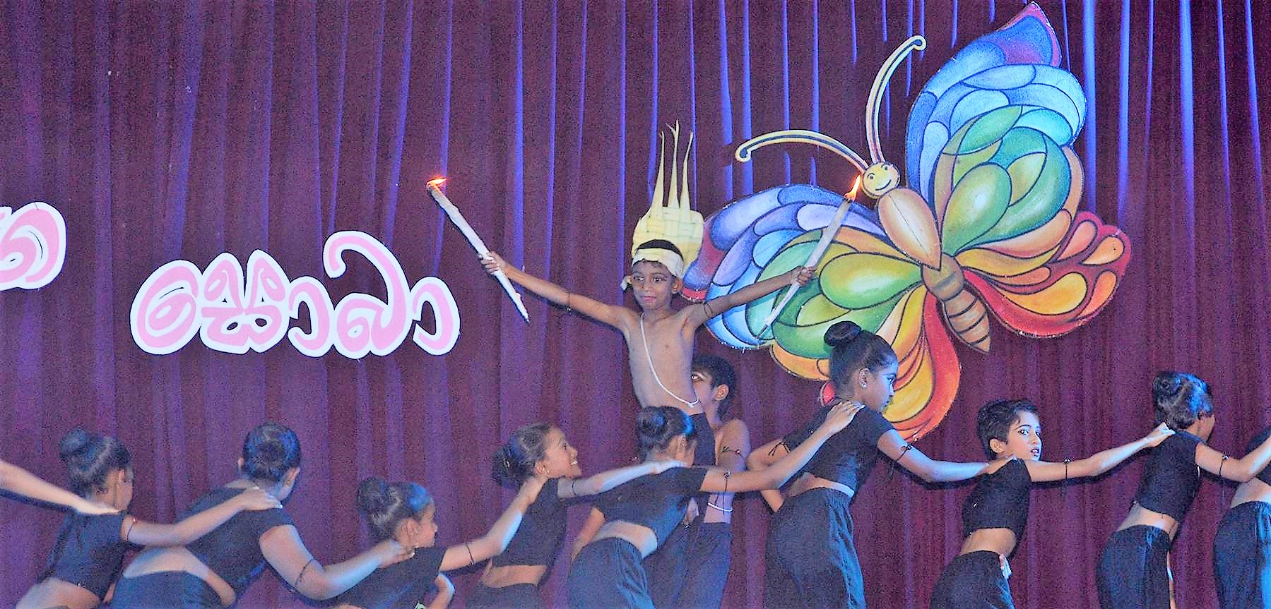ශ්රී ධීරානන්ද මහා විද්යාලයේ ප්රාථමික අංශයේ 2023 “කැකුළු රඟ සොබා”පසුගියදා විද්යාලයේදී පැවැත්විණ.