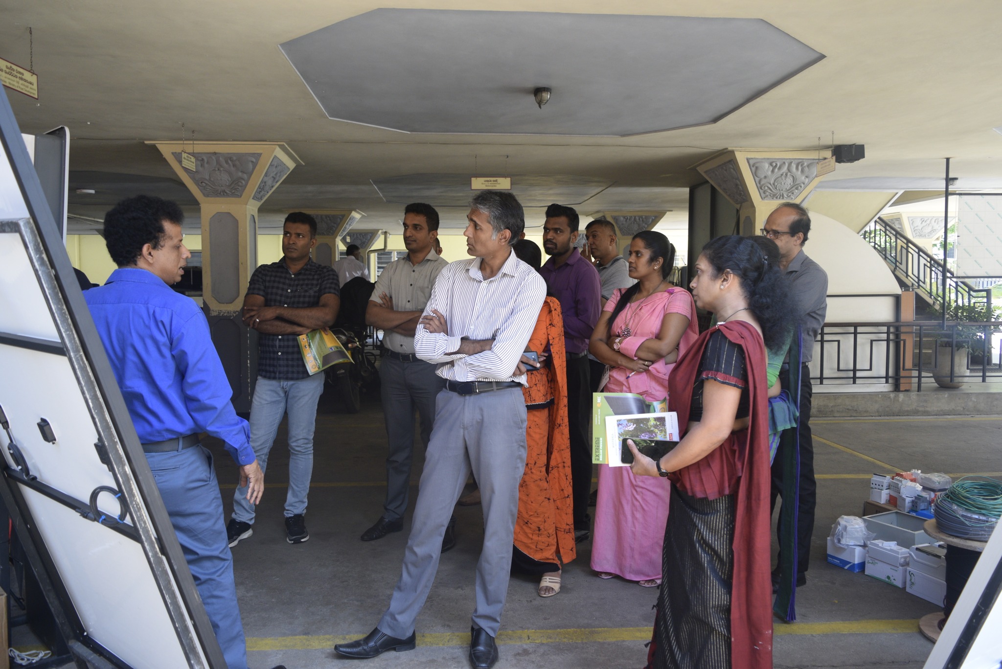බලශක්ති කළමනාකරණය හා පුනර්ජනනීය බලශක්ති භාවිතය පිළිබඳව පුහුණුකරුවන් පුහුණු කිරීමේ වැඩසටහනක්.