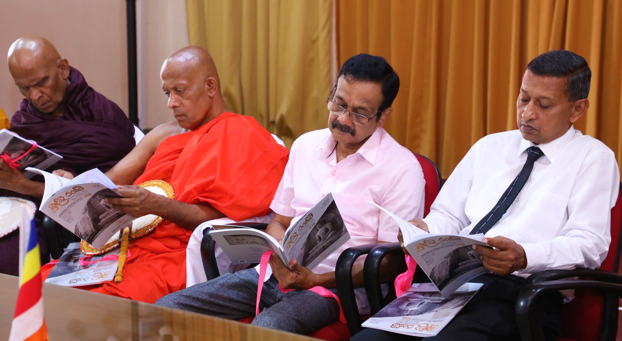 බුද්ධ රශ්මි - ජාත්යන්තර වෙසක් දින සඟරාව 2023’ එළි දැක්වේ.