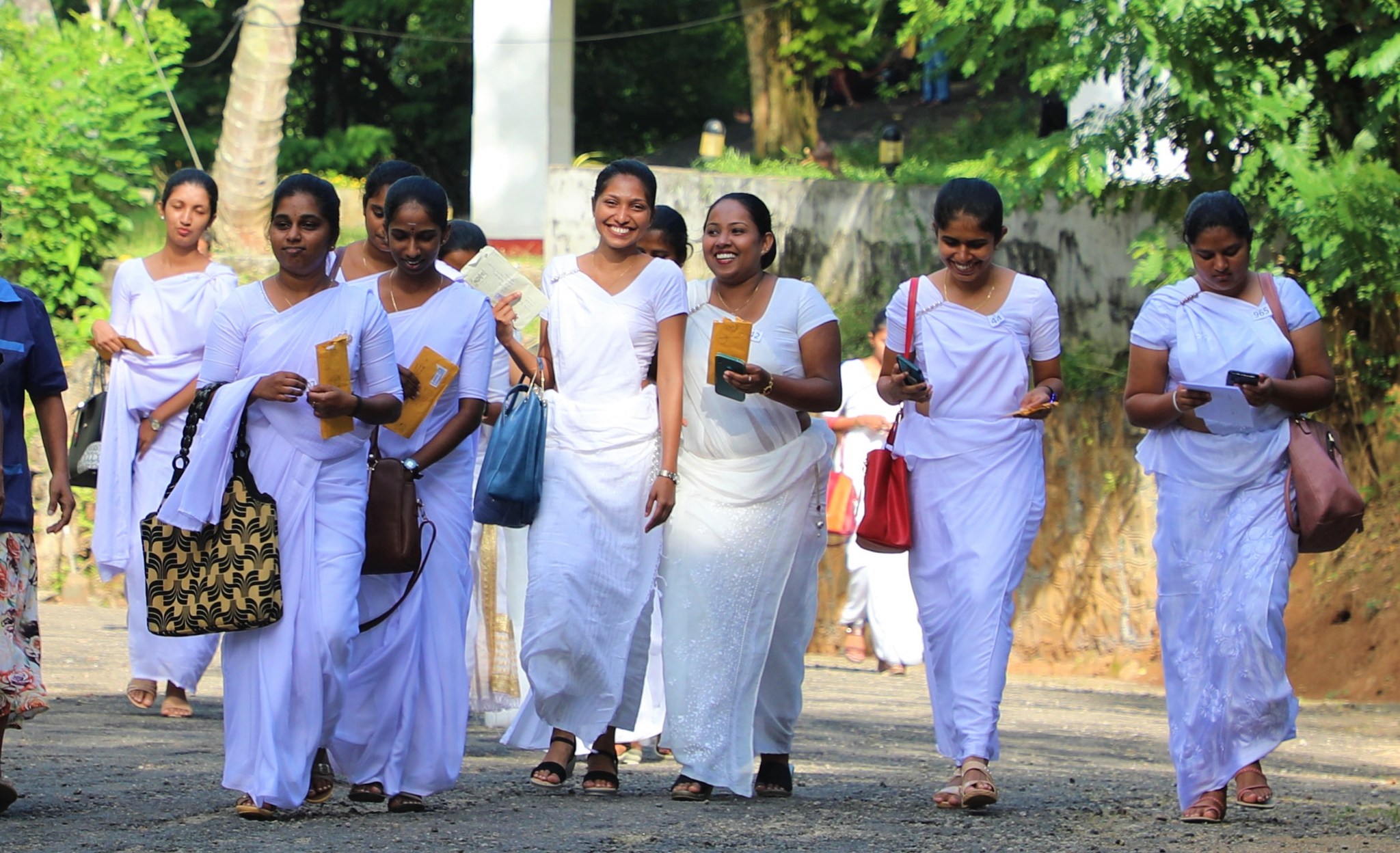 ජාතික ශික්ෂණ ඩිප්ලෝමාධාරීන් 1025ක් මධ්යම පළාතේ ගුරුවරු සේවයට.