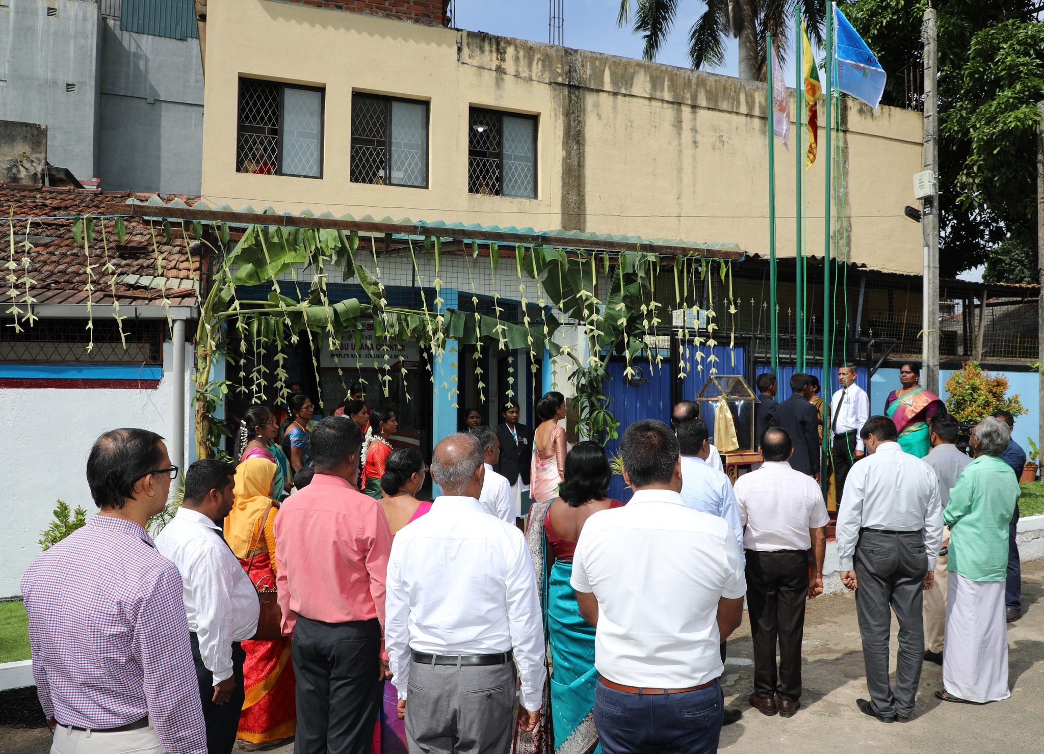මහනුවර නගර මධ්යයේ පිහිටා ඇති කලෙයිමගල් දෙමළ විද්යාලය අද දින සිට විවේකානන්ද විද්යාලය ලෙස නවමු ප්රවේශයකින්.
