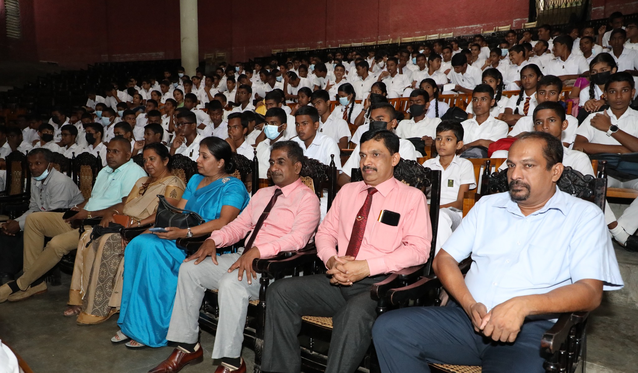 අ.පො.ස.සාමාන්ය පෙළ විභාගයට මුහුණ දෙන සිසු දරුවන්ගේ ප්රතිඵල ඉහළනැංවීමේ විශේෂ වැඩසටහනක්.
