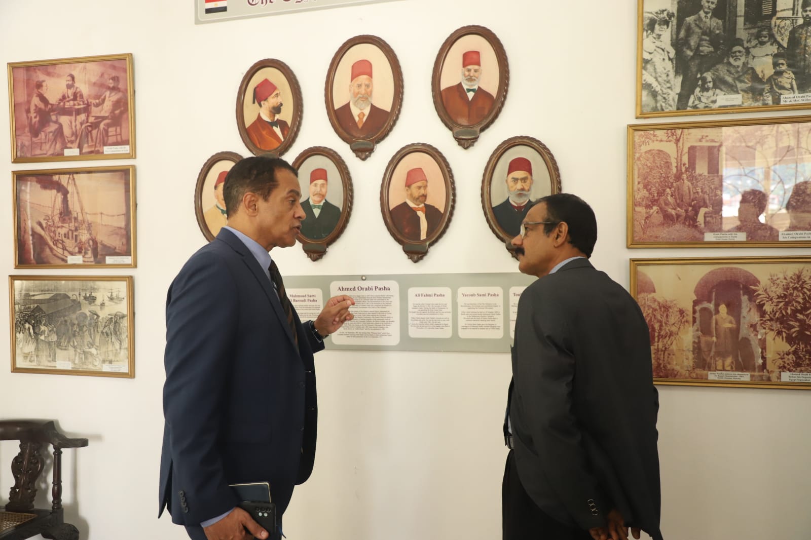 ශ්රී ලංකාවේ ඊජිප්තු තානාපතිවරයා සහ මධ්යම පළාත් ආණ්ඩුකාරවරයා අතර සුහද හමුවක් .