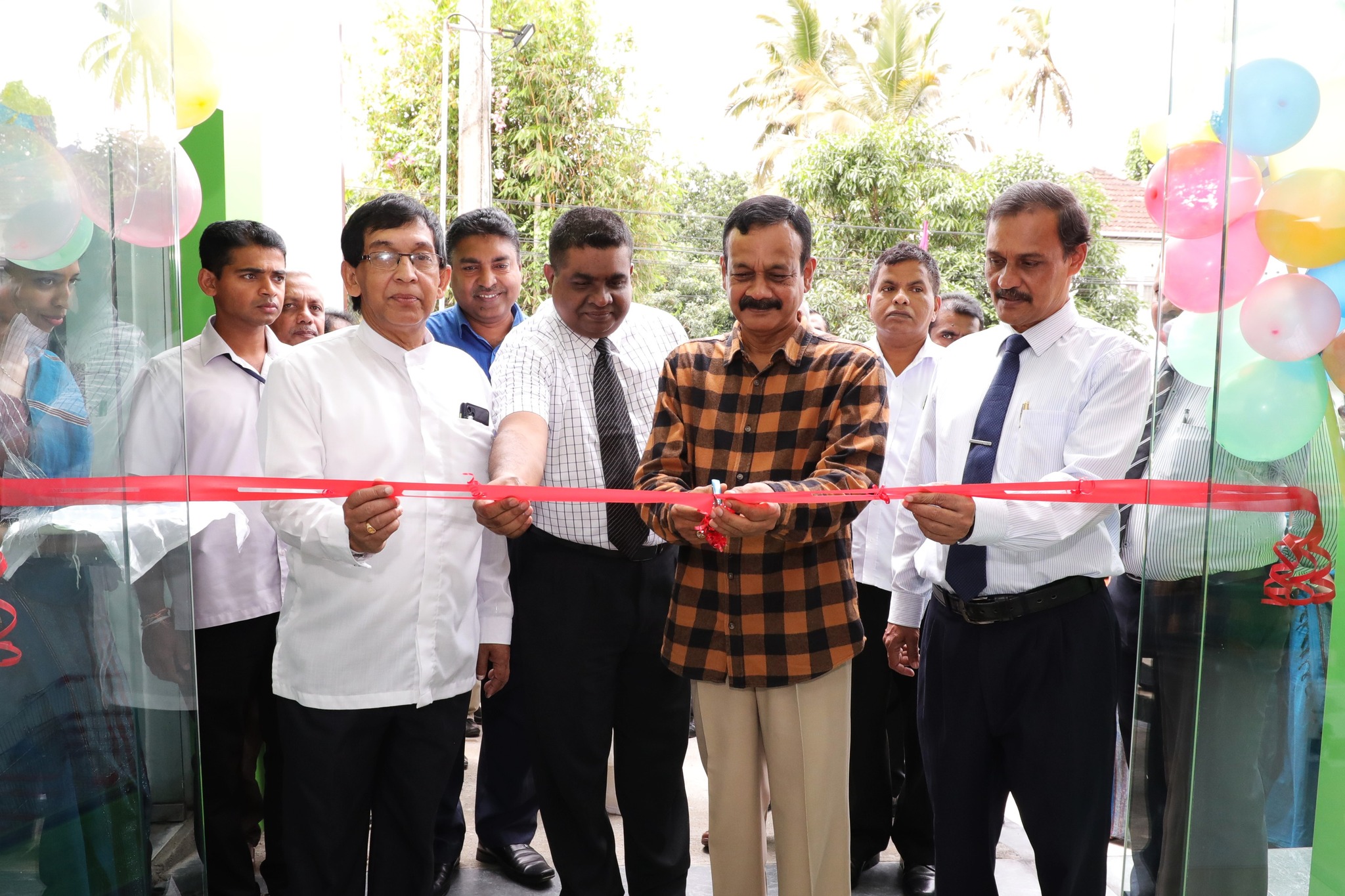 මැණික්හින්න කෝප්සිටි වෙළෙඳසැලනව මුහුණුවරකින් ජනතාවට විවෘත වෙයි.