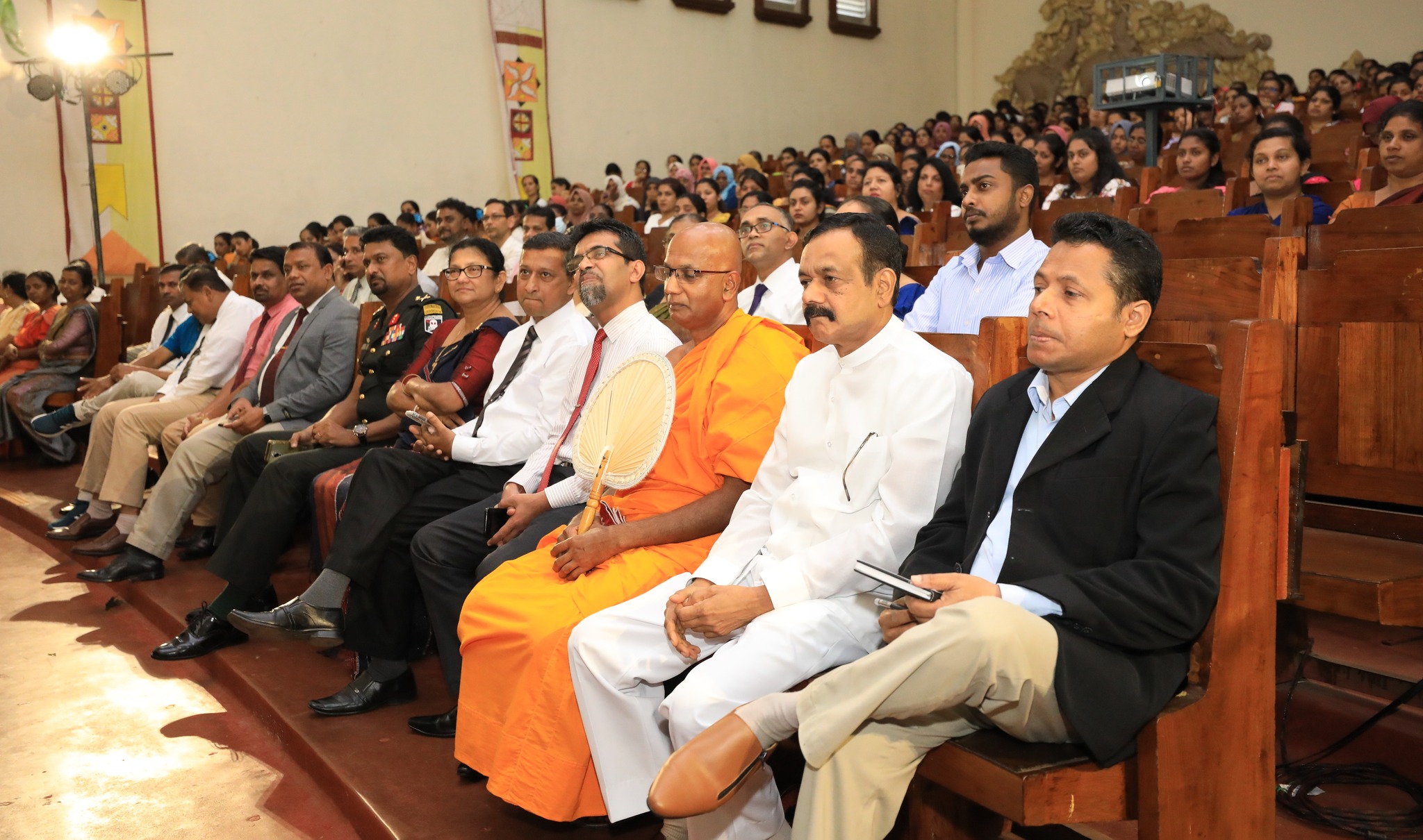 මුල් ළමා විය සංවර්ධන මධ්යස්ථාන ගුරුවරුන්ට පුහුණුවක්.