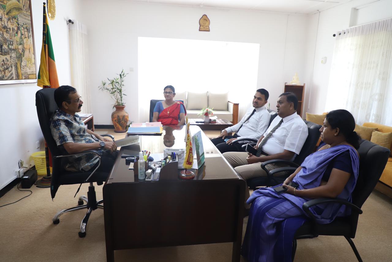 සංස්කෘතික කටයුතු දෙපාර්තමේන්තුවේ නව අධ්යක්ෂ ලෙස ටී.එම්. ඉනෝදනී තඹවිට මහත්මිය පත් කෙරේ.