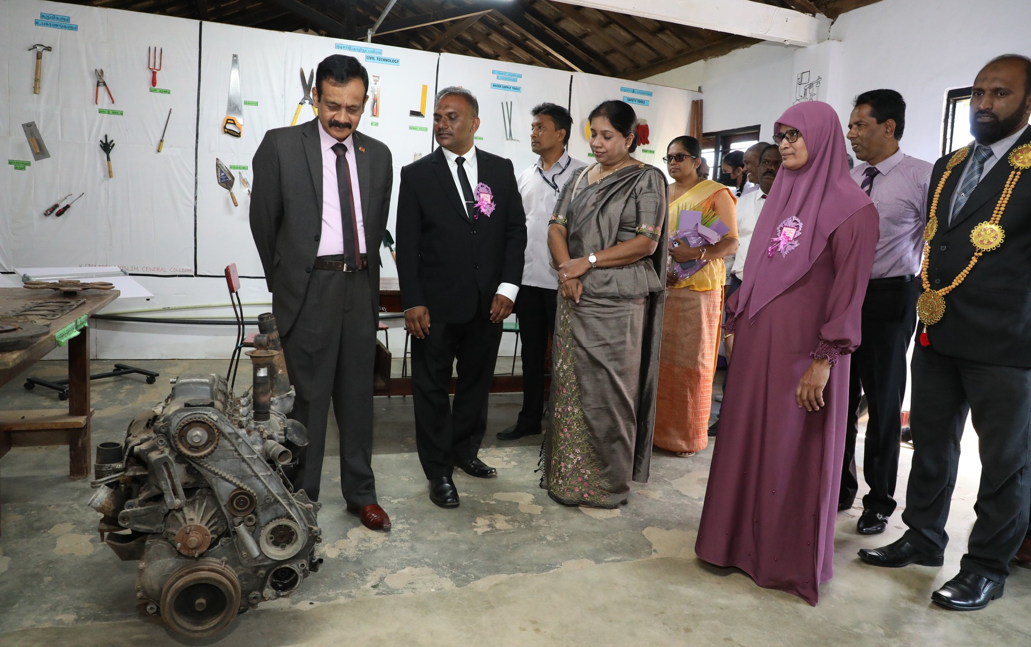 මහනුවර අධ්යාපන කලාපයට අයත් දෙල්තොට මුස්ලිම් ජාතික පාසලේ වාර්ෂික ත්යාග ප්රදානෝත්සවය.