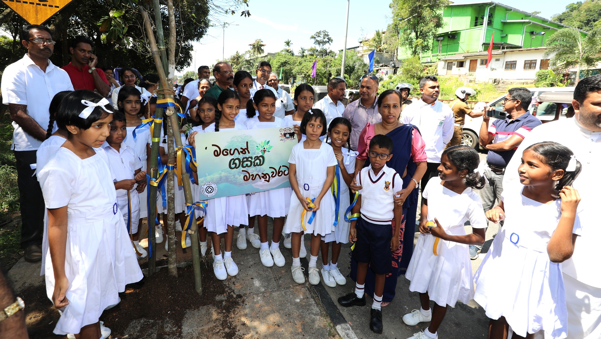මහනුවර විලියම් ගොපල්ලව මාවත හරිත මාවතක් ලෙස සංවර්ධනයට.