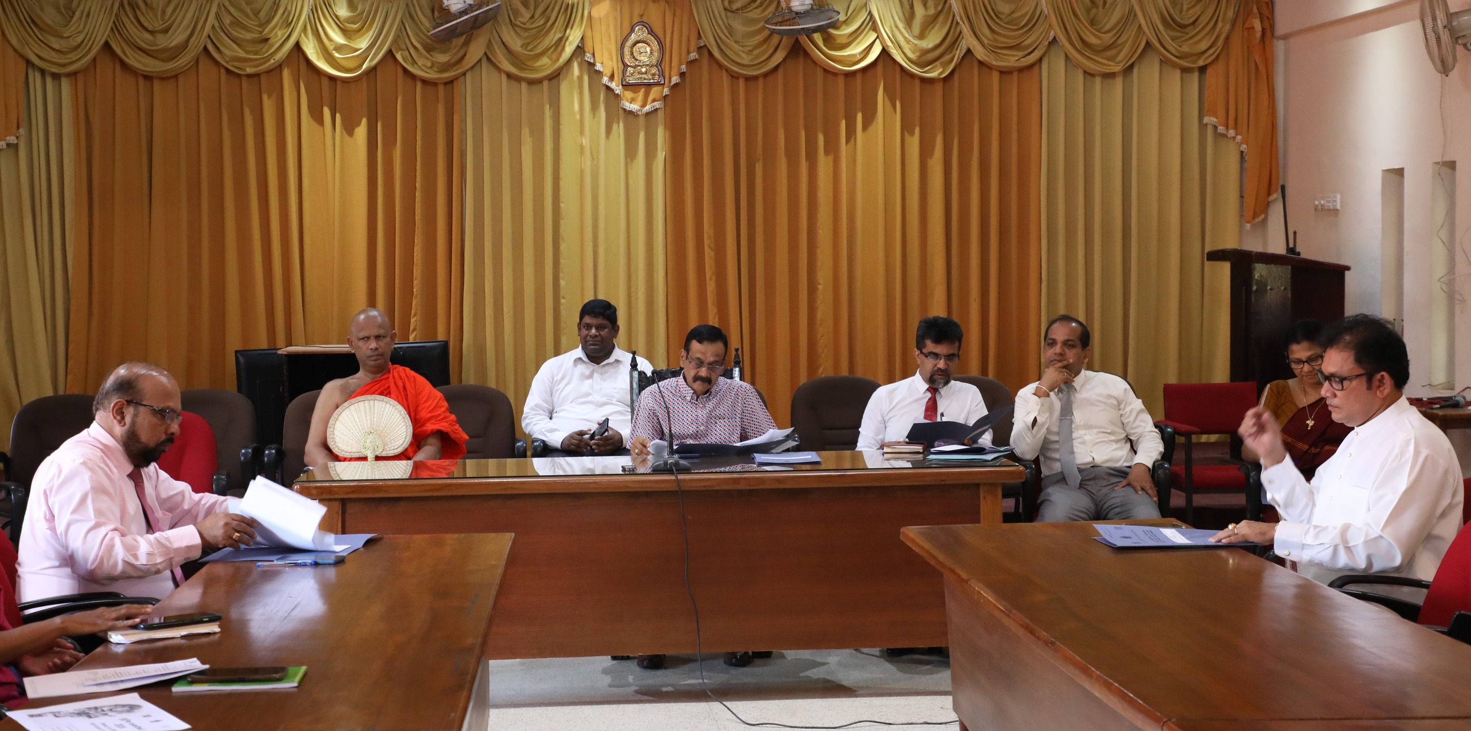2024 වර්ෂයේ සිංහල දමිළ අලුත් අවුරුදු මංගල්යයට සමගාමීව පවත්වන පළාත් හිසතෙල් ගැල්වීමේ මංගල්යය පිළිබද සාකච්ජාවක්.