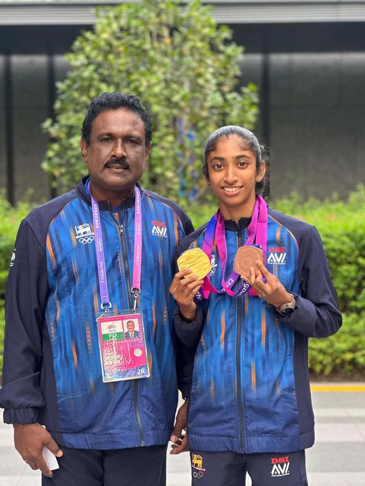 තරුෂි එක්සත් අරාබි එමීර් - ග්රෝන් ෆ්රී මලල ක්රිඩා තරගාවලියට.