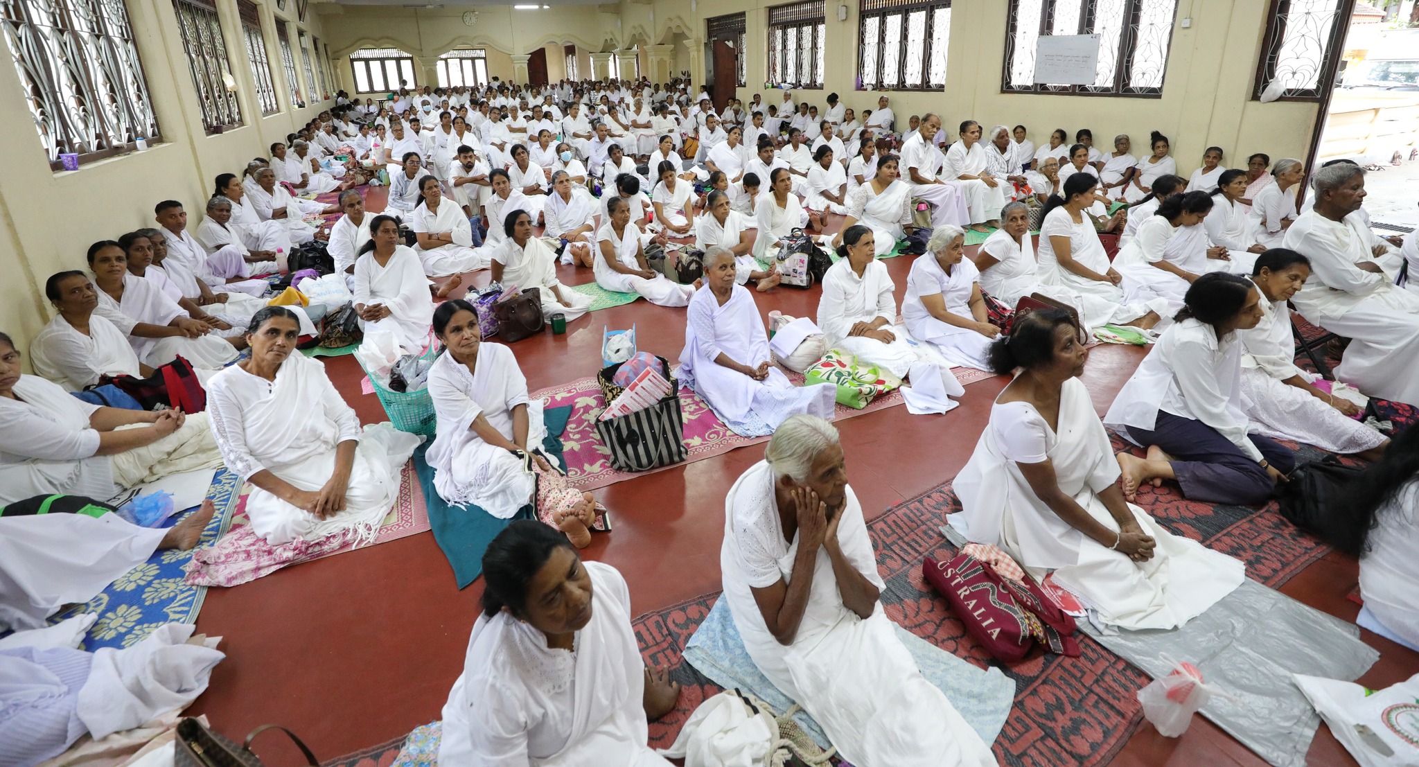 පේරාදෙණිය ගැටඹේ වෙසක් කලාපයට සමගාමීව ආගමික වැඩසටහන් රැසක් .