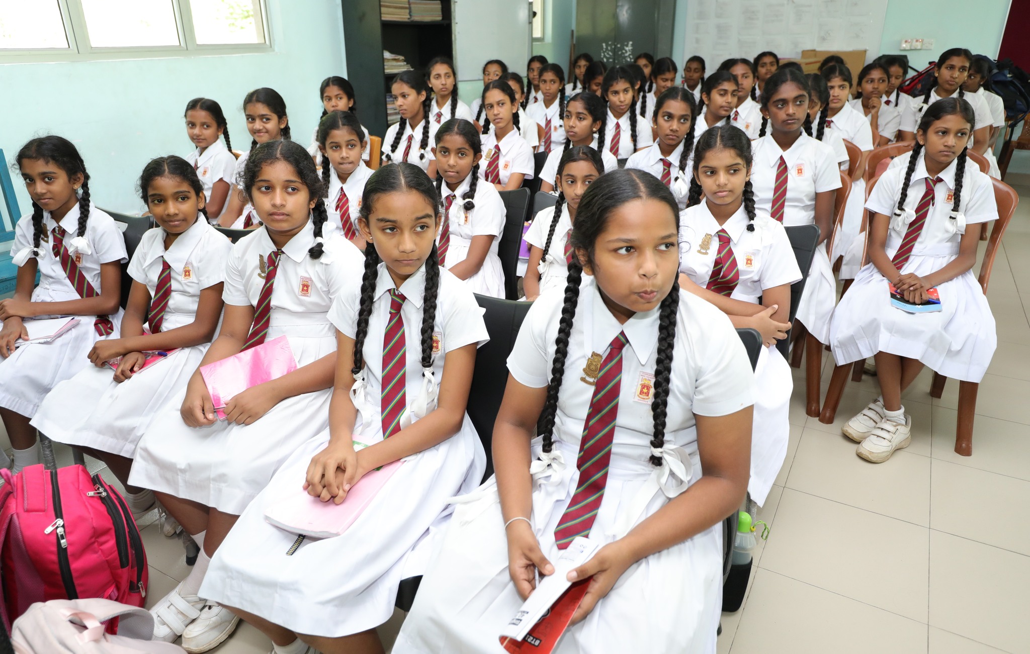 මාධ්ය සමාජ බලගැන්විමේ වැඩසටහන යටතේ තවත් එක් වැඩසටහනක් ගුරුදෙණිය මහා විද්යාලයේ දී.