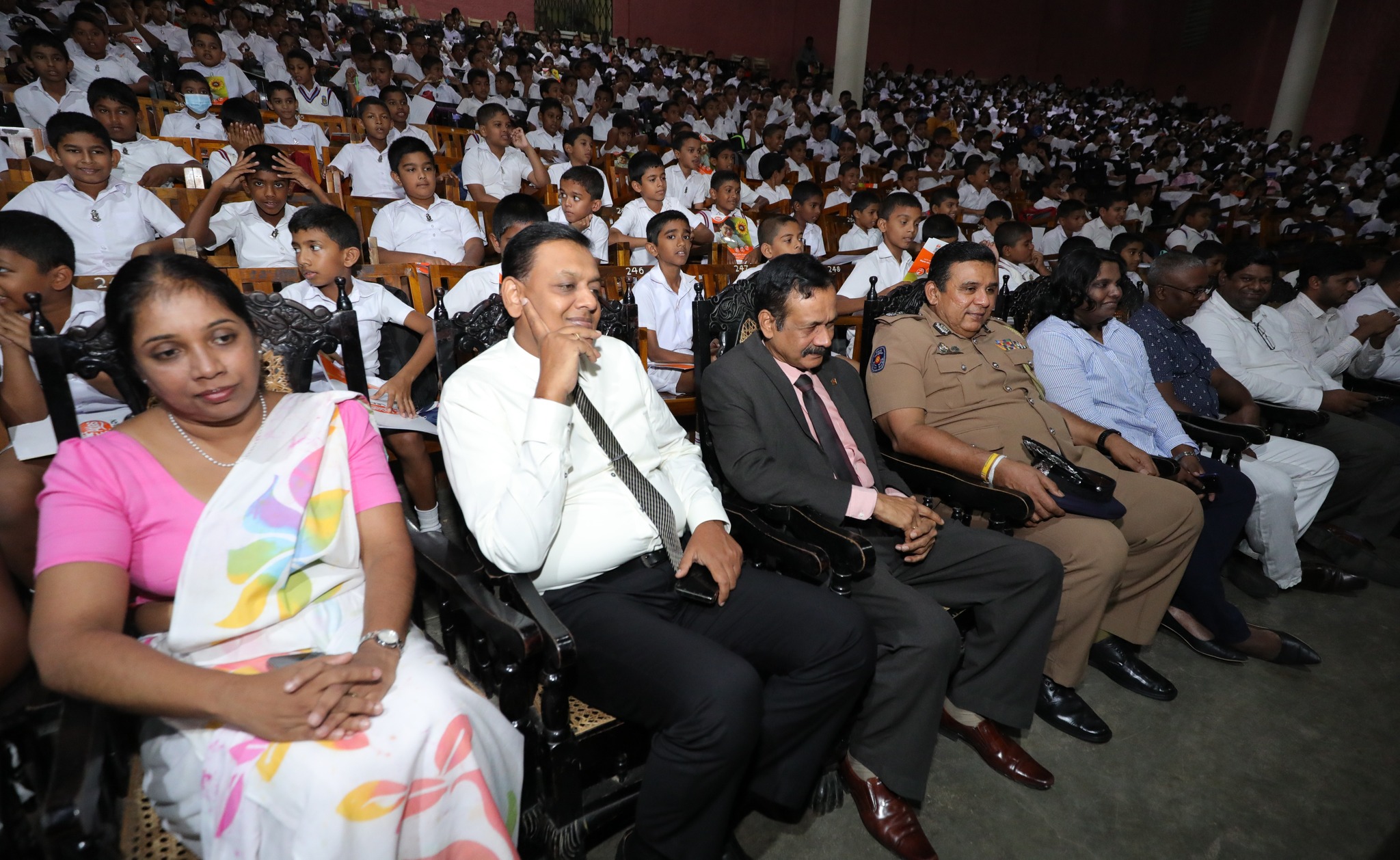 ‘නැණෝදා’ ශිෂ්යත්ව සම්මන්ත්රණ මාලාව ඇරඹේ.