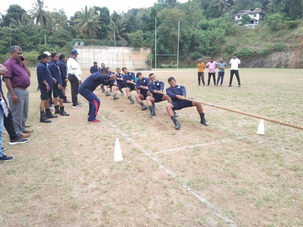 මධ්යම පළාත් කඹ ඇදීමේ ද්විත්ව ශුරතා මහනුවරට.