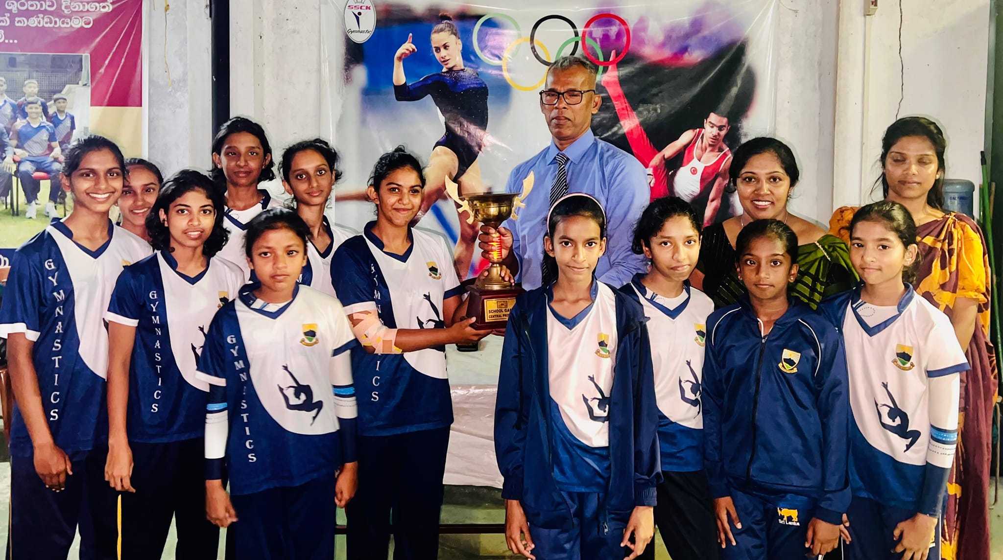 මධ්යම පළාත් පාසල් ක්රීඩා ජිම්නාස්ටික් බාලිකා ශූරතාවය මහනුවර උසස් බාලිකා විදුහලට.