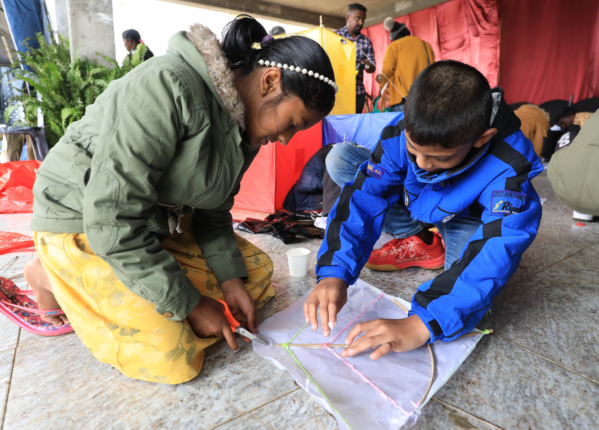 යුද්ධයෙන් තොර ලොවක් සදහා පෙළ ගැසෙමු “SLHIKA’24” සරුංගල් සංදර්ශනය නුවරඑළියේ දී.