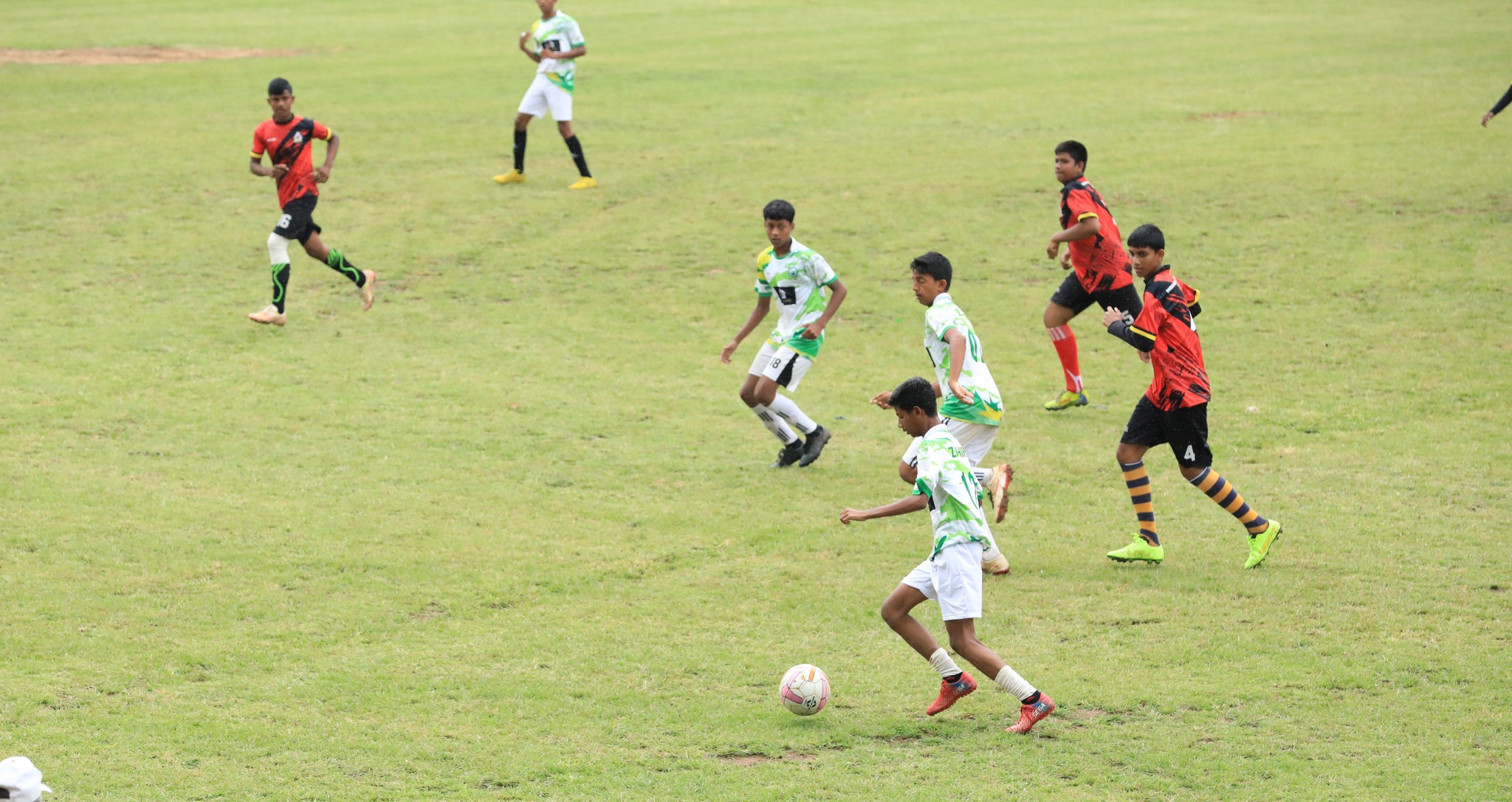 මධ්යම පළාත් පාසල් ක්රීඩා උළෙලේ පාපන්දු තරගාවලිය මහනුවර දිගන පිහිටි මධ්යම පළාත් සභා ක්රීඩාංගනයේදී පැවැත්වේ.