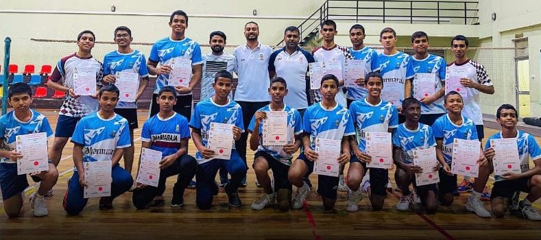 මධ්යම පළාත් පාසල් ක්රීඩා බැඩ්මින්ටන් බාලක ශූරතාවයන් ද්විත්වයක් ධර්මරාජයට
