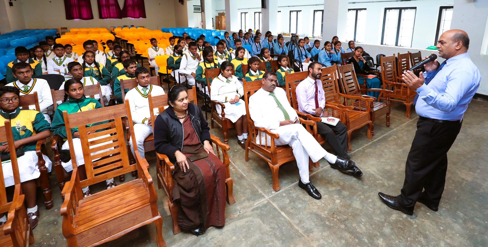 පාසල් මාධ්ය සමාජ ප්රවර්ධන වැඩසටහනක් නුවරඑළියේදී