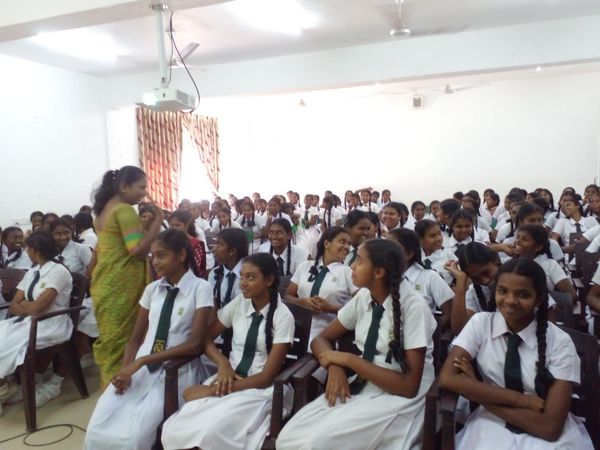 බලශක්ති කාර්යක්ෂමතාවය සහ විකල්ප බලශක්ති භාවිතය පිළිබඳ” පාසැල් ළමුන් දැනුවත් කිරීමේ වැඩමුළුක්.
