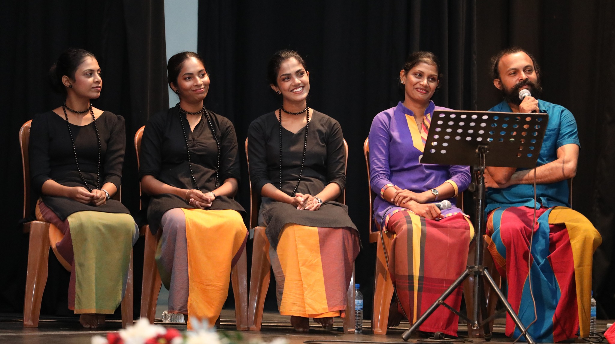 “රසාංජලි” කලා රසවින්දන වැඩසටහන පල්ලෙකැලේ දී