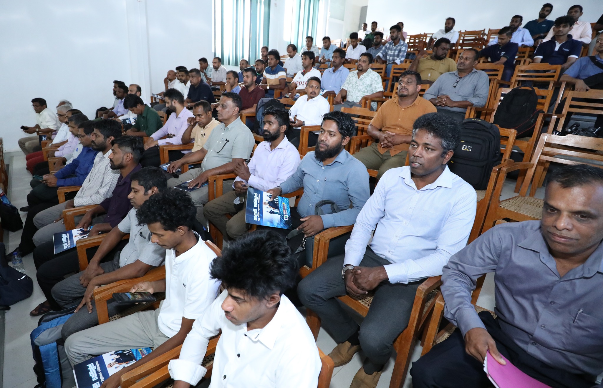 කැළණි සවියෙන් සුර්ය බල ශක්ති භාවිතයට පුහුණුවක්,
