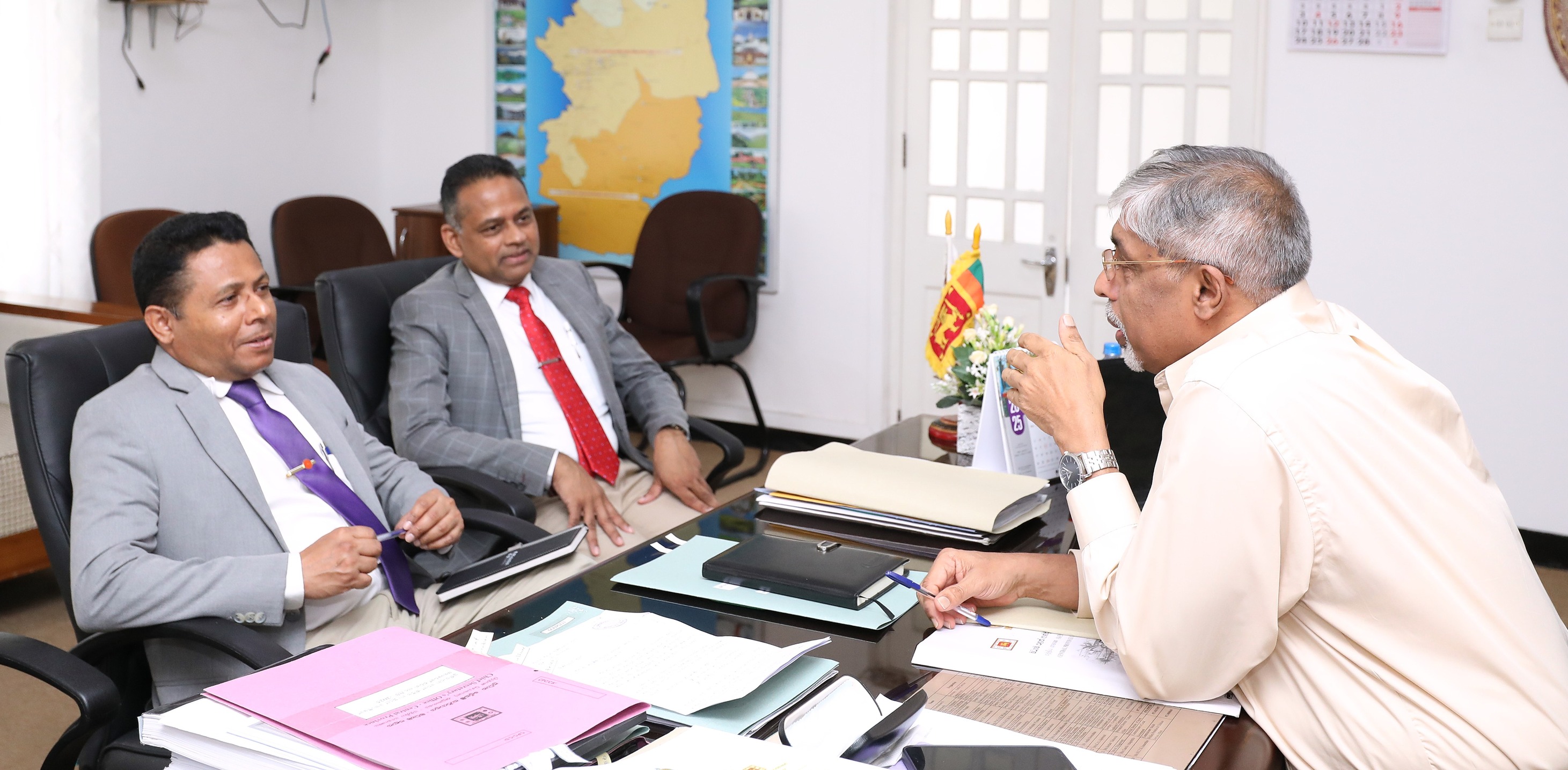 පළාතේ අධ්යාපන සංවර් ධනයට පේරාදෙණිය සරසවියේ සහාය.