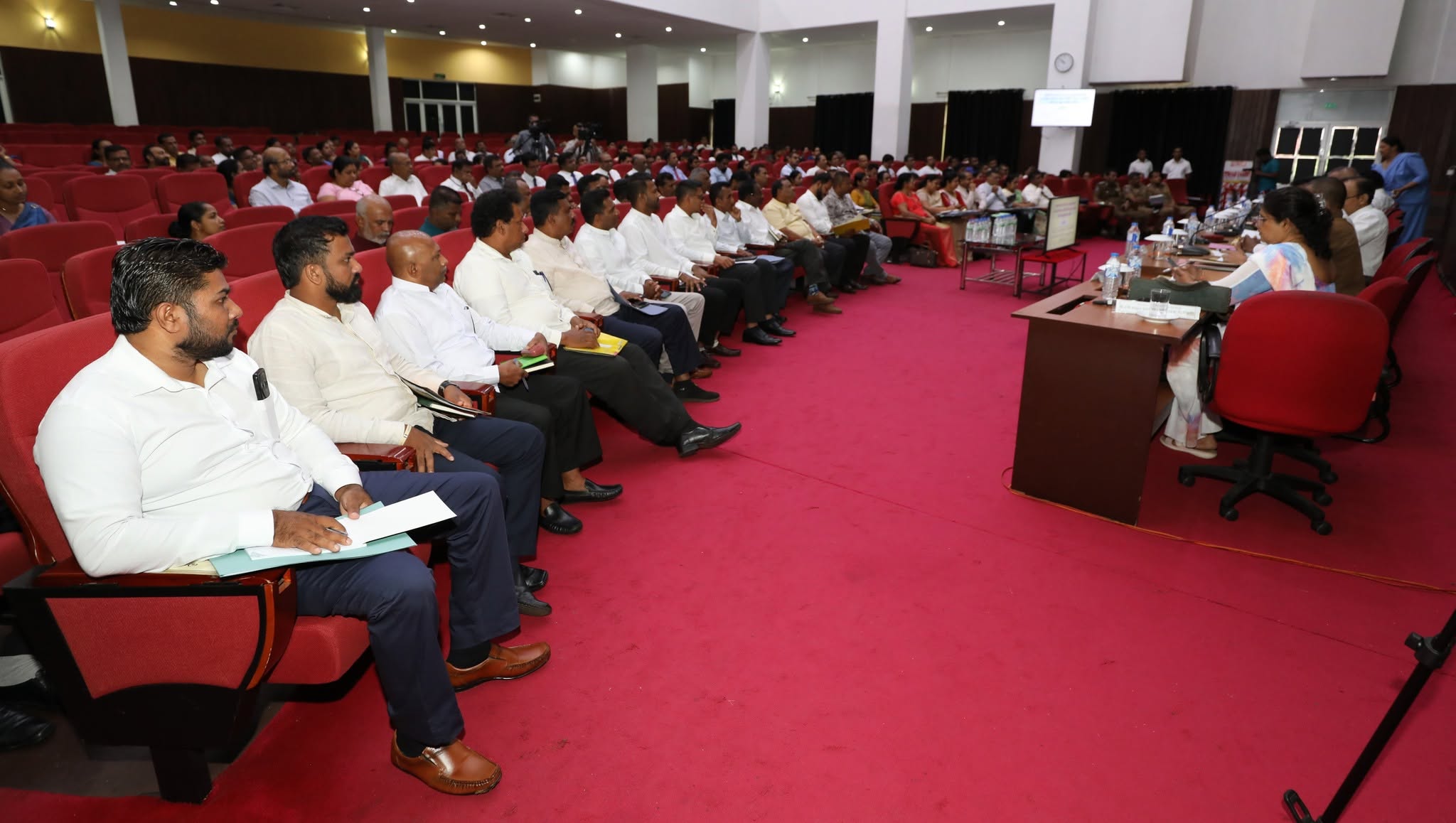 මහනුවර දිස්ත්‍රික් සම්බන්ධිකරණ කමිටු රැස්වේ