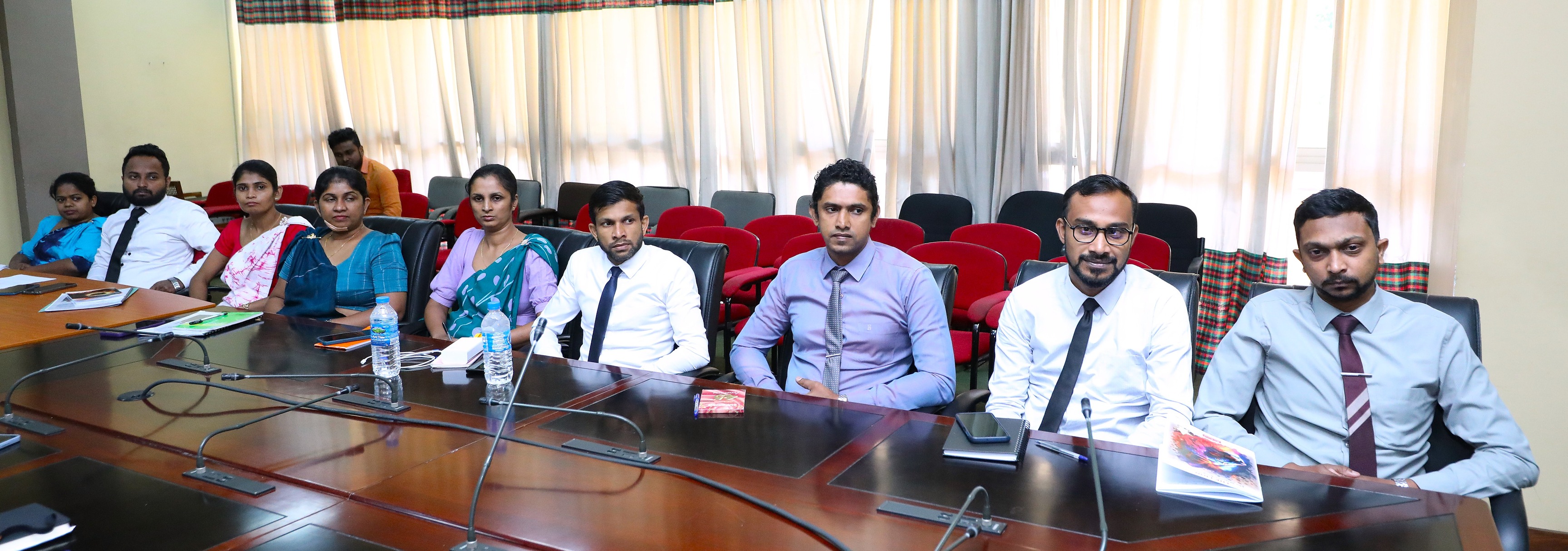 ශ්‍රී  ලංකා ගණකාධිකාරී සේවයේ සීමිත පදනම මත බදවා ගනු ලැබූ නිලධාරීන්ට මධ්‍යම පළාත් ප්‍රධාන හා අධ්‍යාපන  අමාත්‍යාංශයෙන් පුහුණුවක්