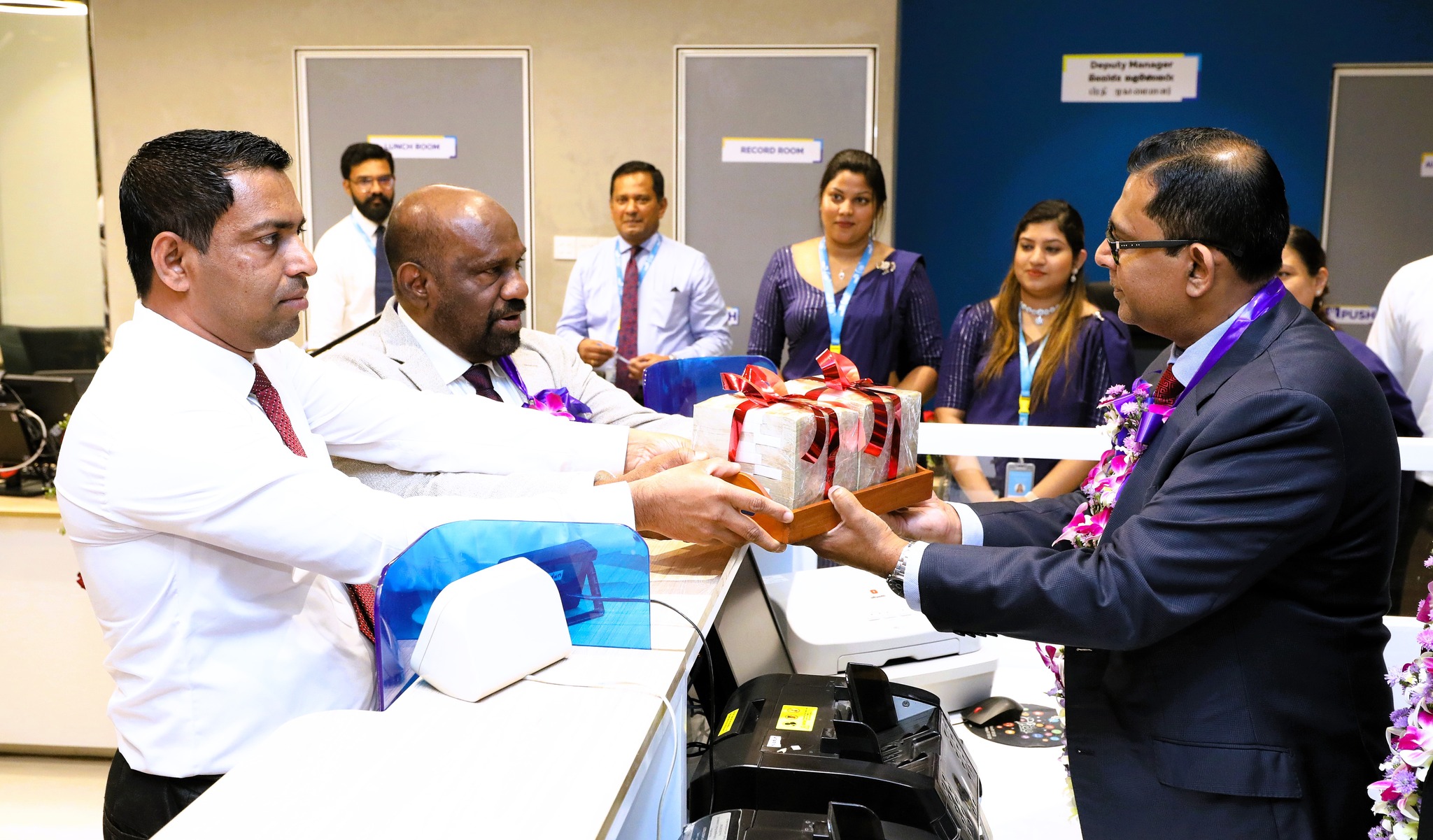 මහනුවර නගරයට නව හැටන් නැෂනල් බැංකු (HND) ශාඛාවක් 