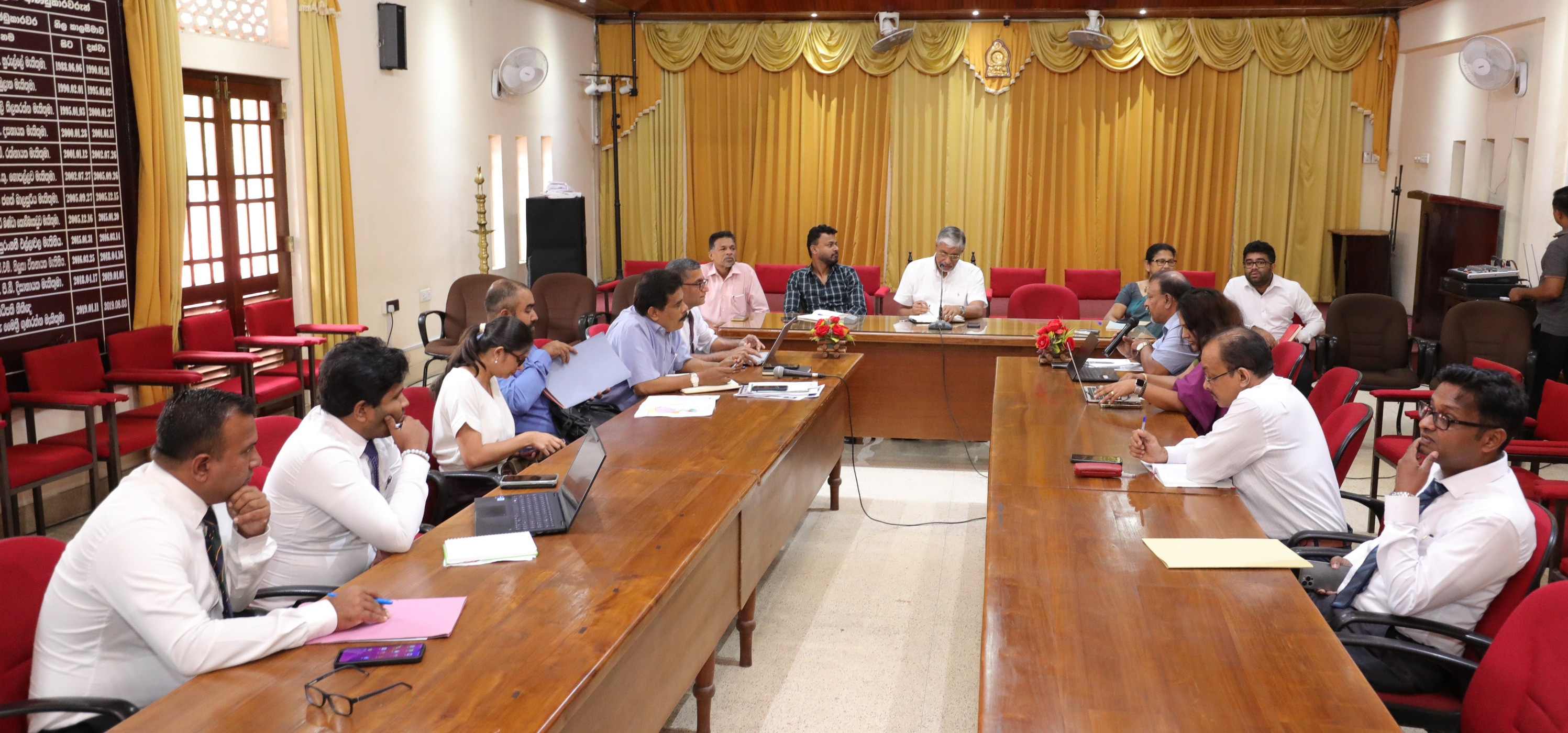 මහනුවර දිස්ත්‍රික්කයේ කුරුඳු වගාව ව්‍යාප්තියට අවධානය