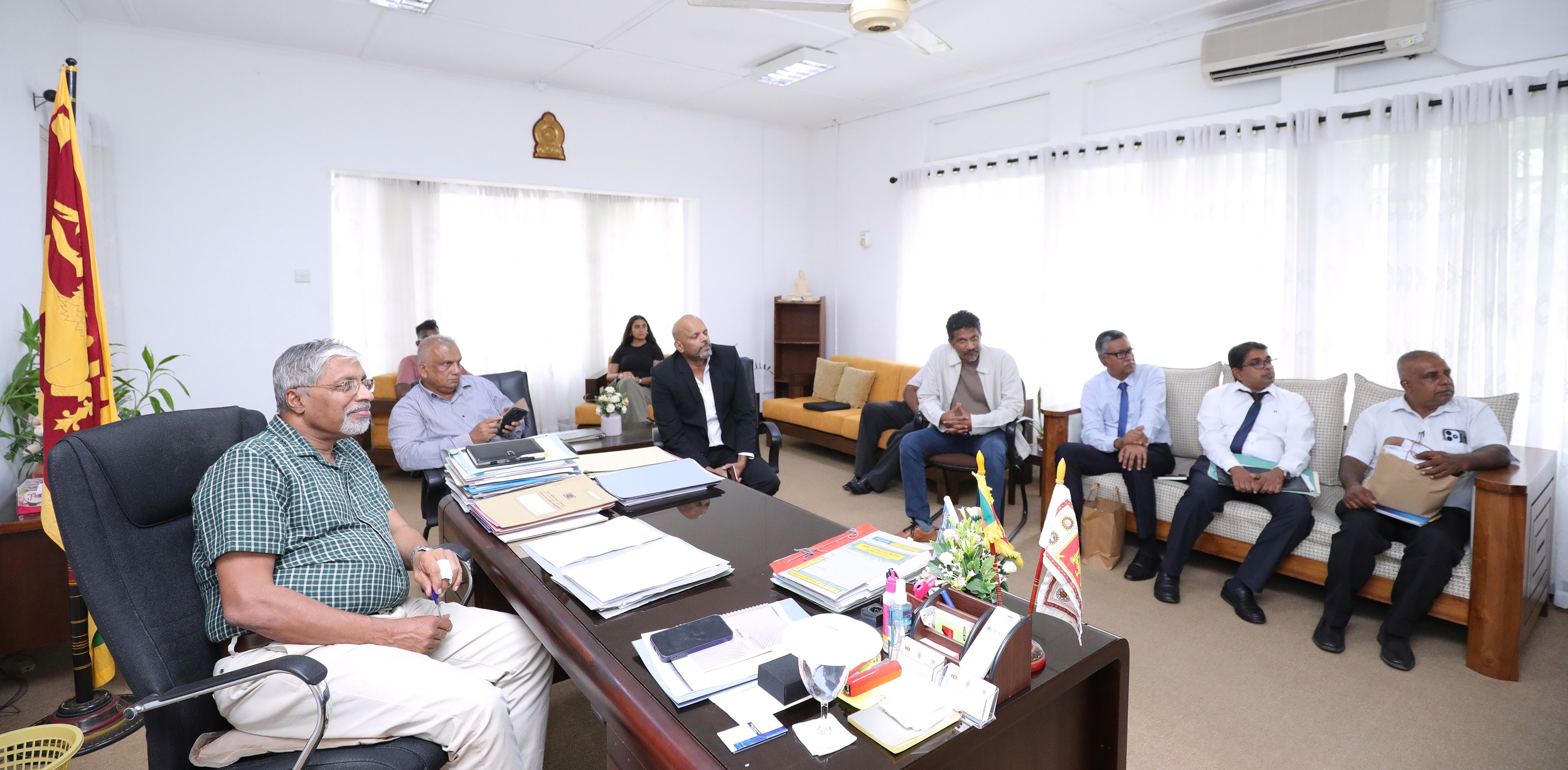 උසස් අධ්‍යාපන අවස්ථා පුළුල් කරමින් බහු අධ්‍යාපන ප්‍රවේශයක් වෙනුවෙන් නව ආයතනයක් ස්ථාපිත කිරීමට සැලසුම් කෙරේ.