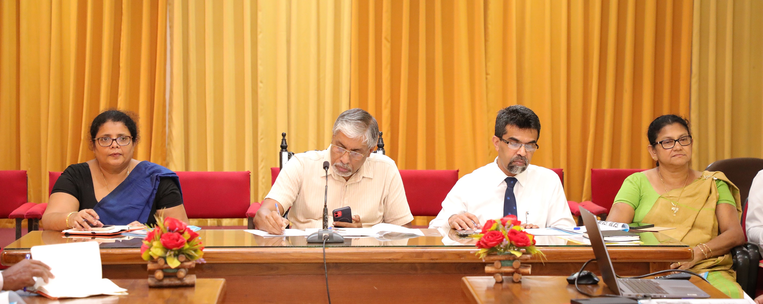 මැදරට පිරිවෙන් අධ්‍යාපනය සවිබල ගැන්වීමට අවධානය