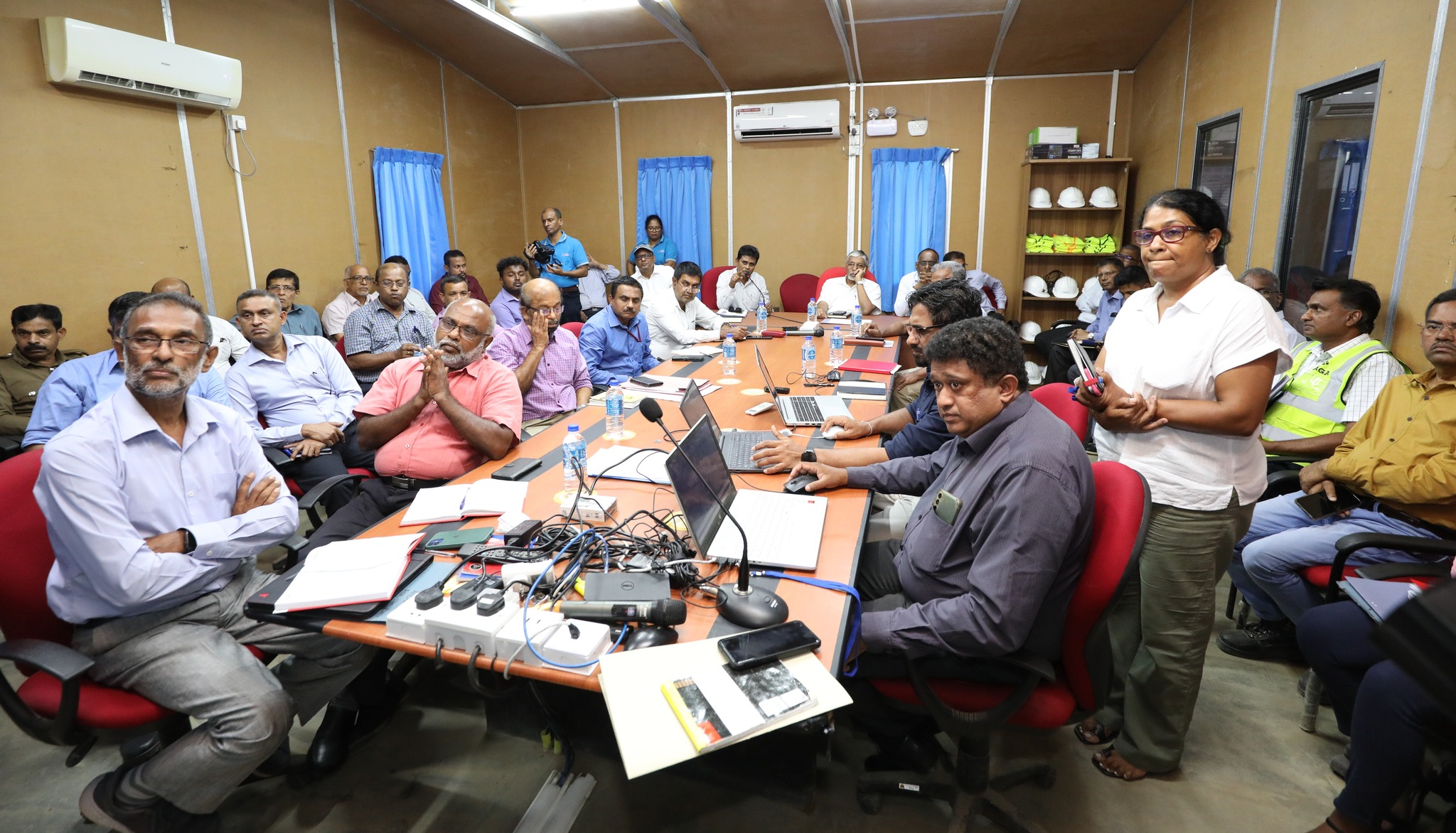 මහනුවර බහුවිධ ප්‍රවාහන පර්යන්ත සංවර්ධන ව්‍යාපෘති  (KMTT) ප්‍රගතිය නිරීක්ෂණයට