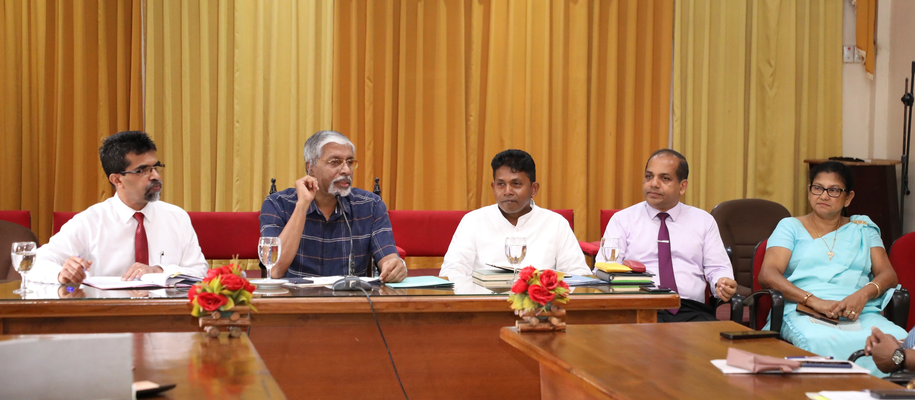 යෝජිත දඹුල්ල නව රෝහල පිළිබඳ සාකච්ඡාවක්