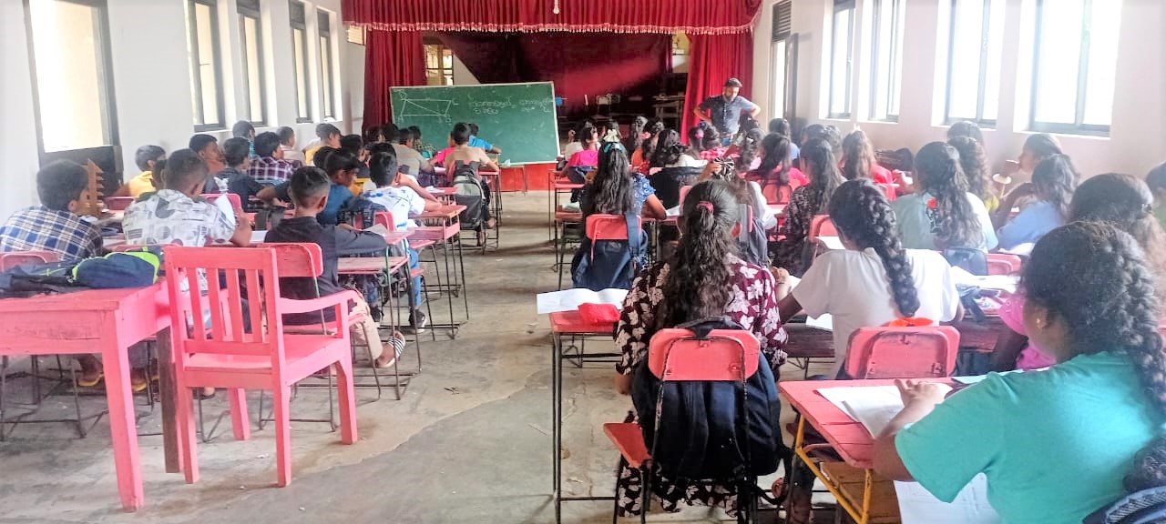 ගණිත හිණිපෙළ" අධ්‍යාපන සංවර්ධන වැඩසටහන