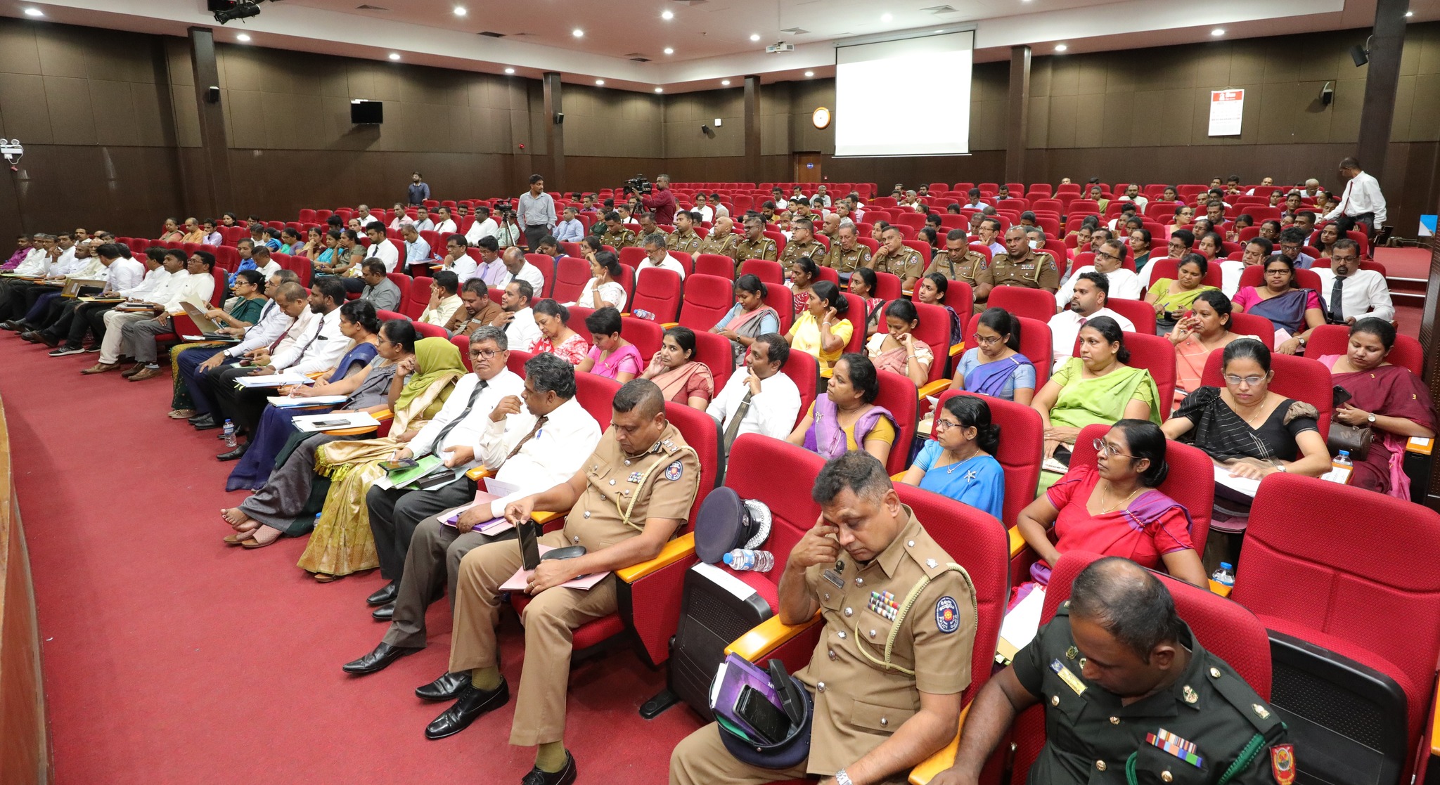 මාතලේ දිස්ත්‍රික් සම්බන්ධීකරණ කමිටුව රැස්වේ 