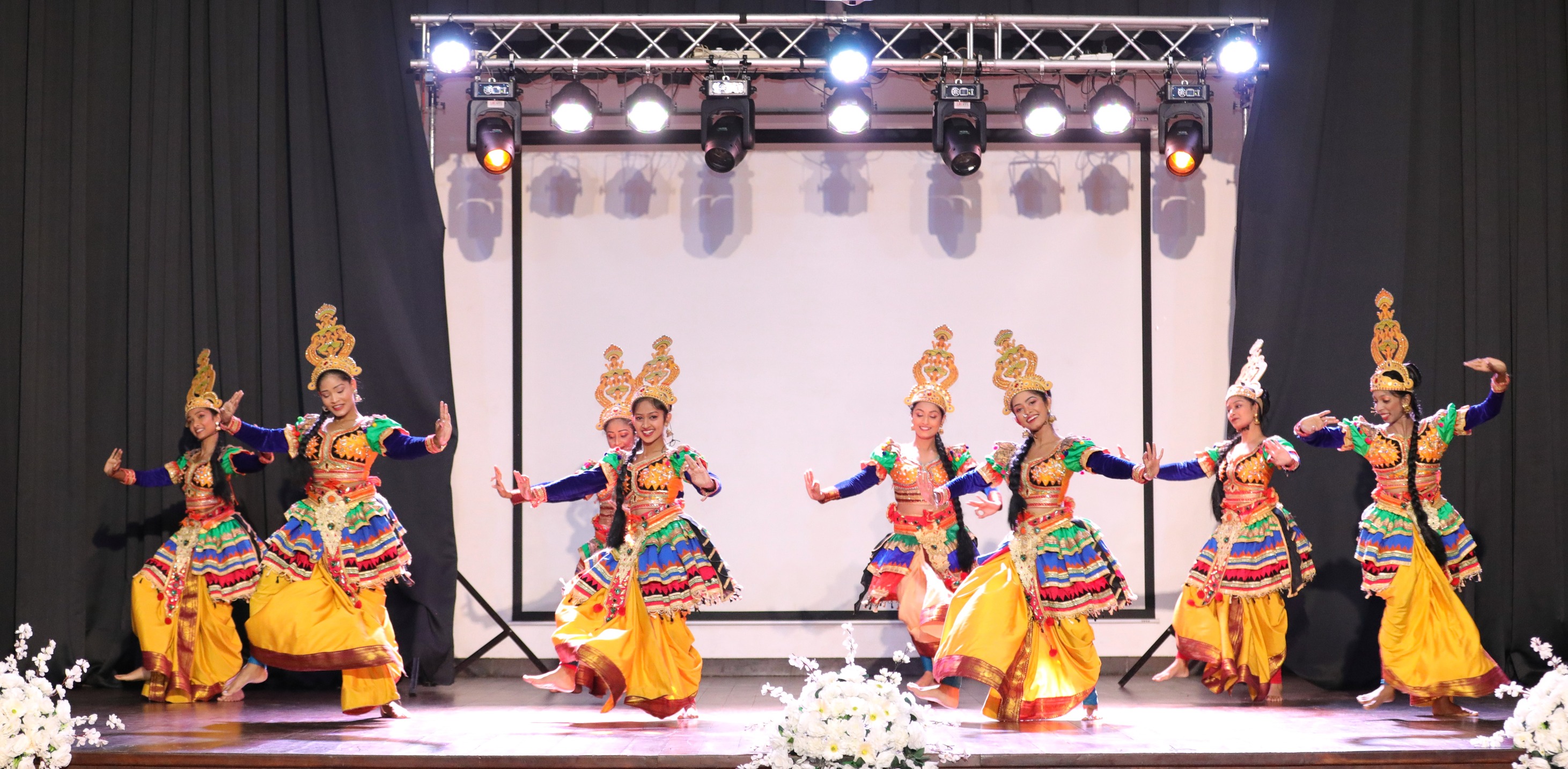 පුස්තකාල සේවා මණ්ඩල සාහිත්‍ය නිර්මාණ තරගාවලියේ ජයග්‍රාහකයින් ඇගයේ