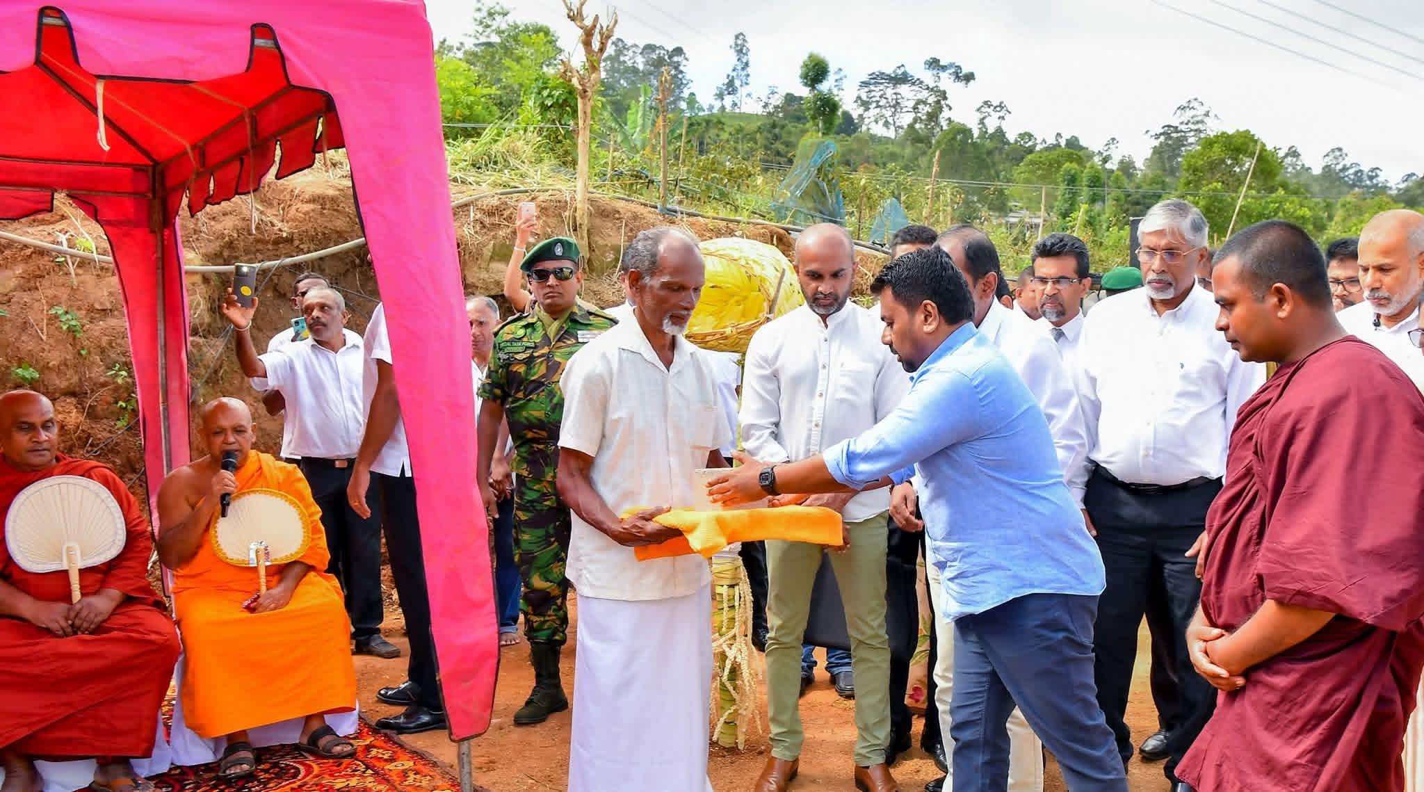 වැටුප් වැඩි කිරීමට සහ අවශ්‍ය යන්ත්‍ර සූත්‍ර ලබා දීමට සැලසුම් කර තිබෙනවා. පළමු වතාවට වෘත්තීය පුහුණු අධ්‍යාපනයට කෝටි 800ක් අපි වෙන් කර තිබෙනවා. 